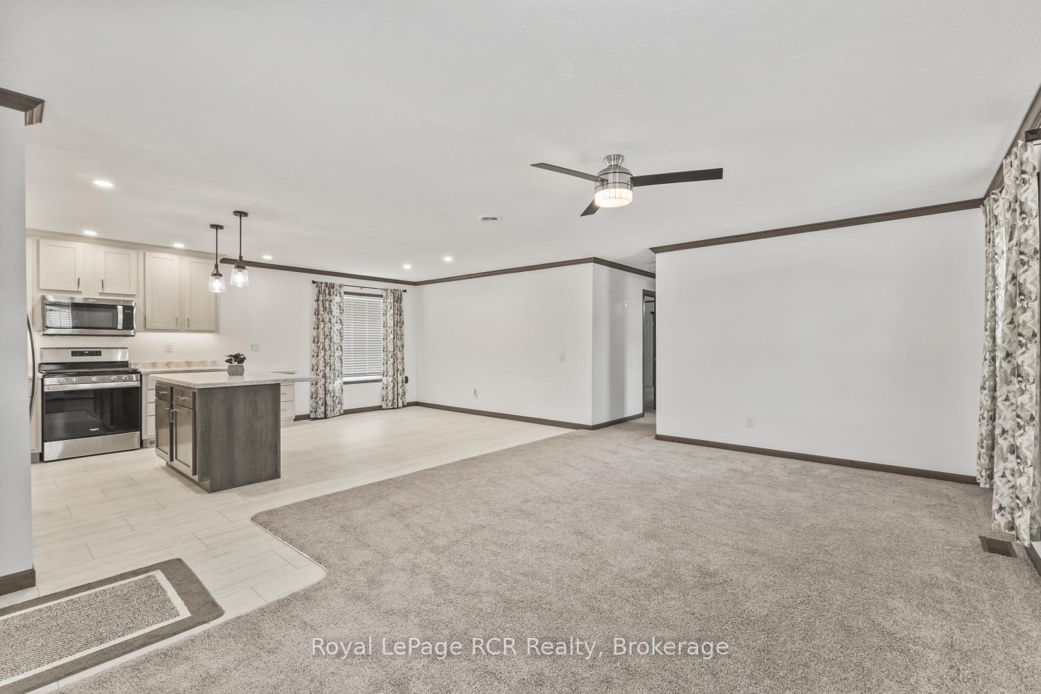 Photo 10 of 206 Spruce Drive, West Grey — HOMEH