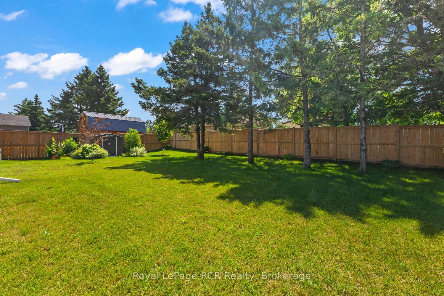 Photo 27 of 206 Spruce Drive, West Grey — HOMEH