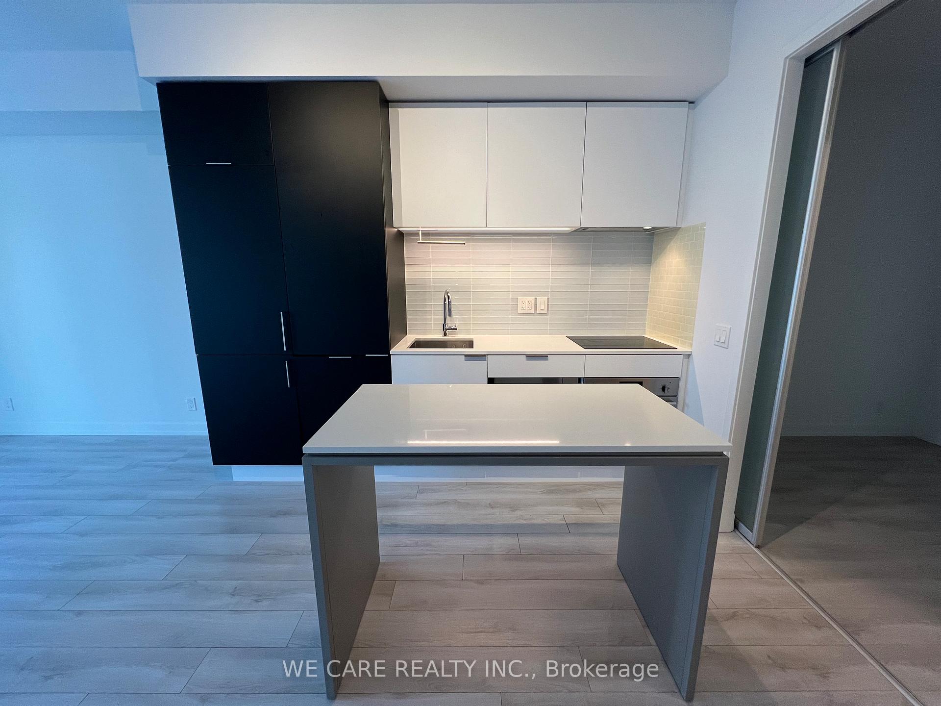 Photo 6 of Unit 1407, 33 Helendale Avenue, Toronto, Yonge-Eglinton — HOMEH