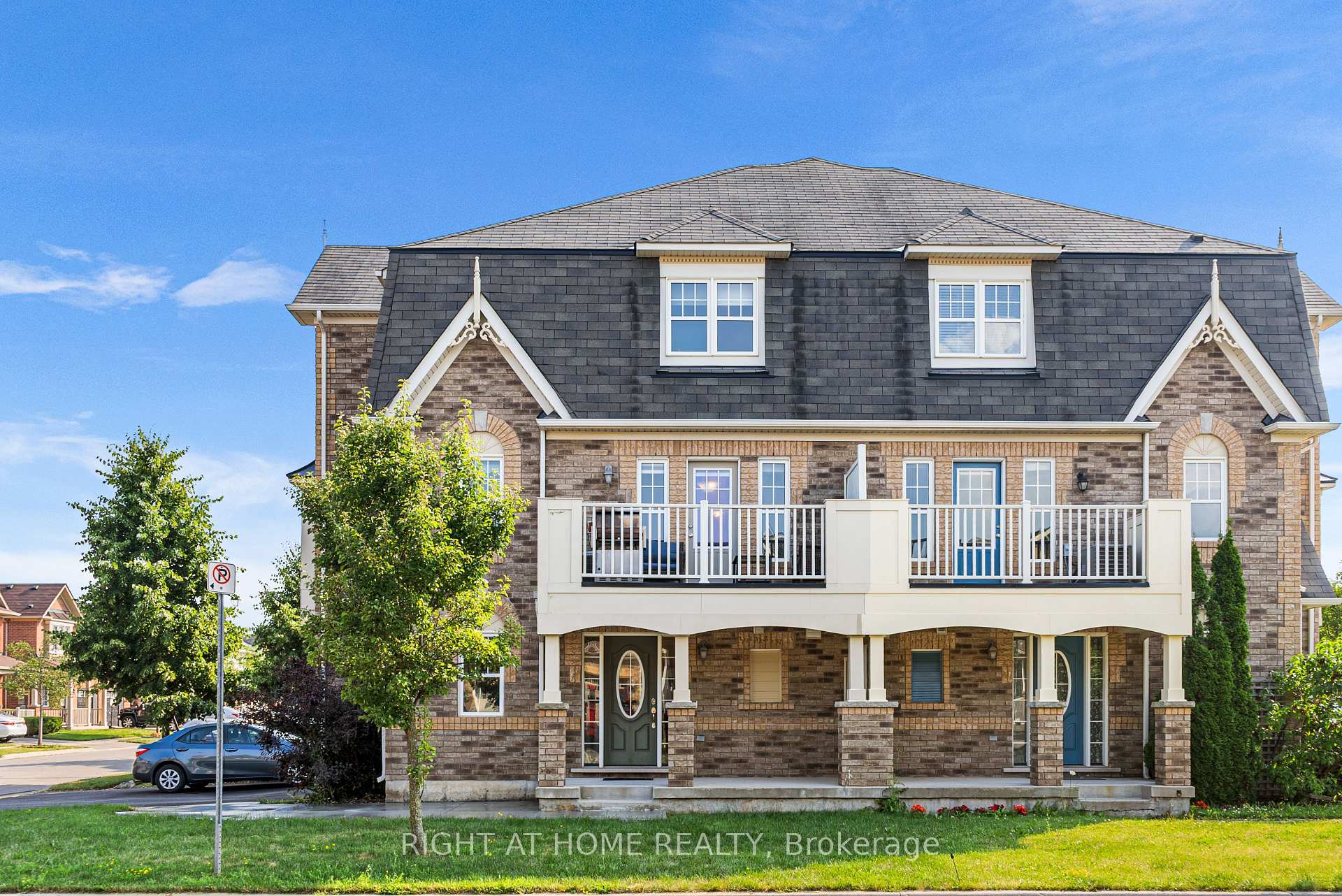 Photo 2 of 291 Woodley Acres, Milton, Willmott — HOMEH