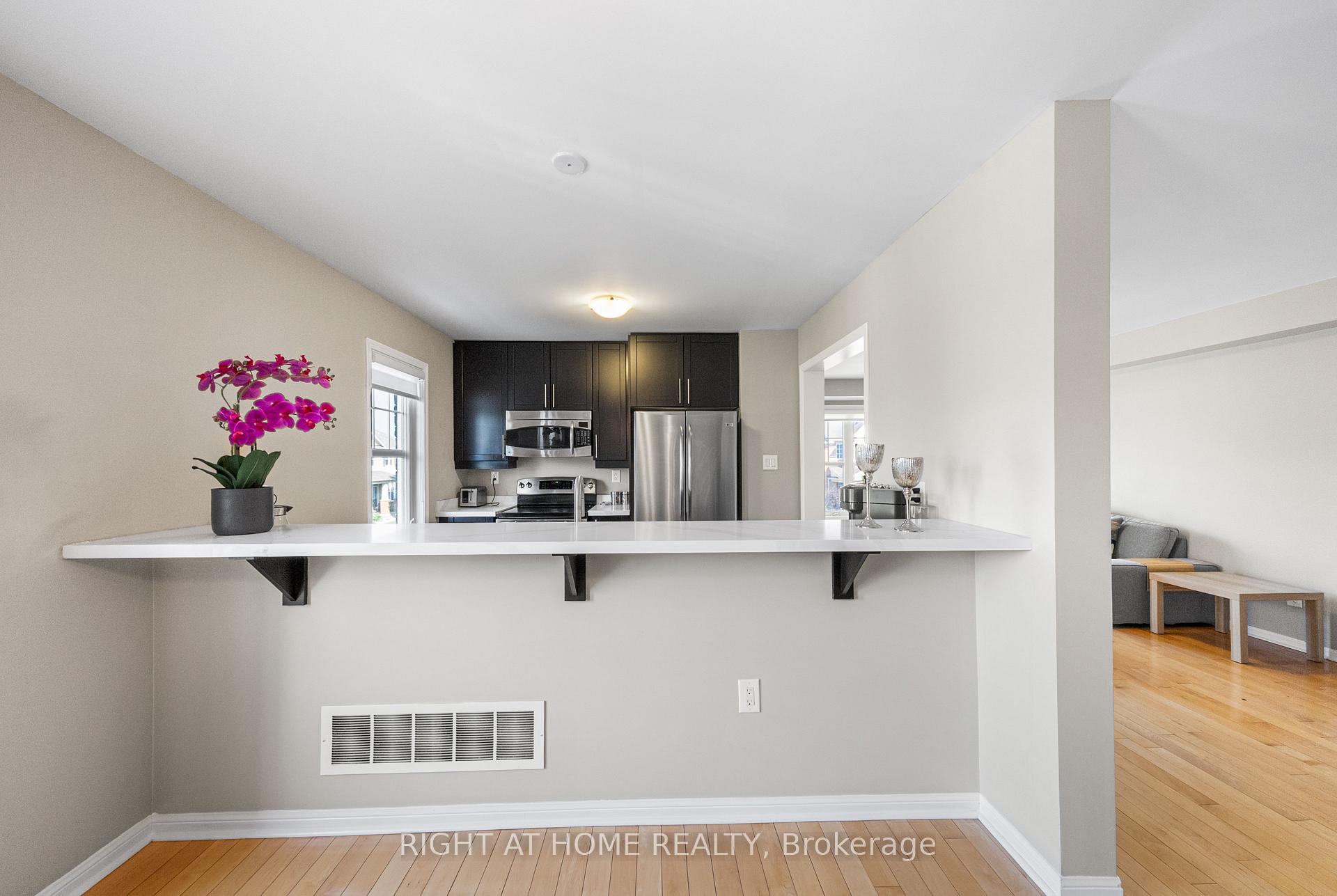 Photo 16 of 291 Woodley Acres, Milton, Willmott — HOMEH
