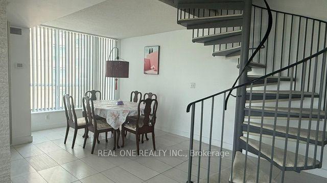 Photo 4 of Unit 1005, 2565 Erin Centre Boulevard, Mississauga, Central Erin Mills — HOMEH