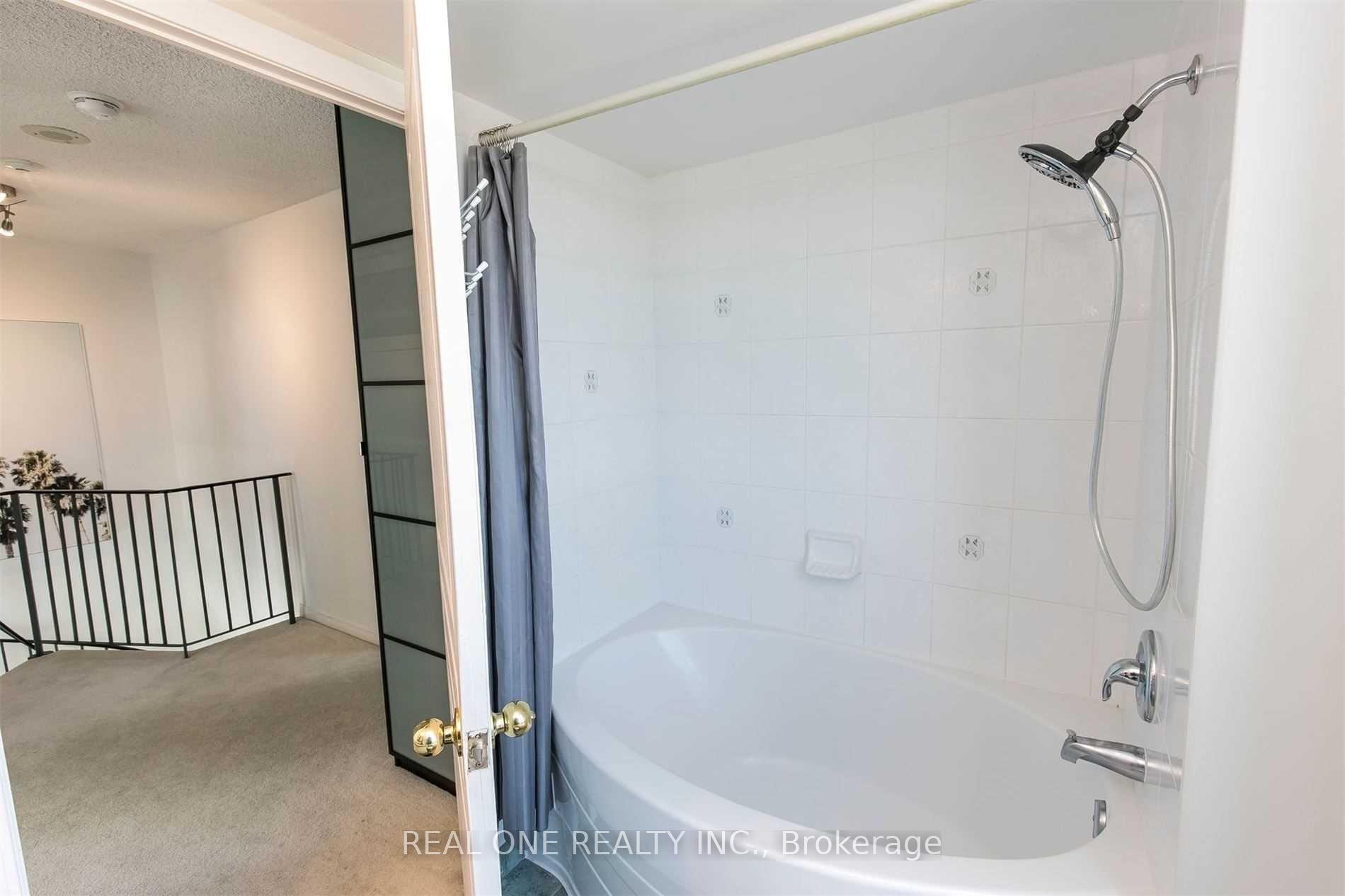 Photo 14 of Unit 1005, 2565 Erin Centre Boulevard, Mississauga, Central Erin Mills — HOMEH