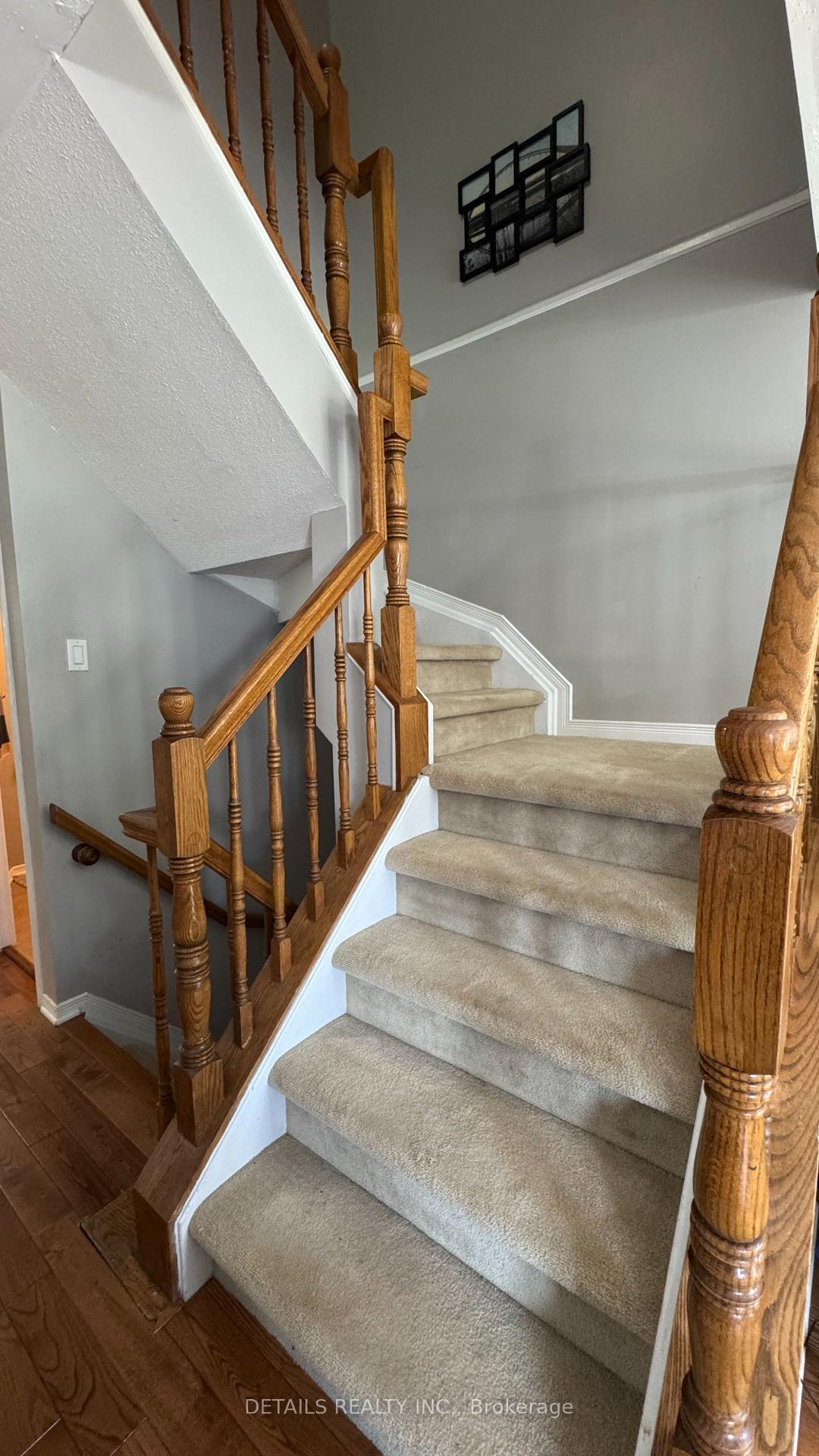 Photo 10 of 131 Markland Crescent, Ottawa, Barrhaven East — HOMEH