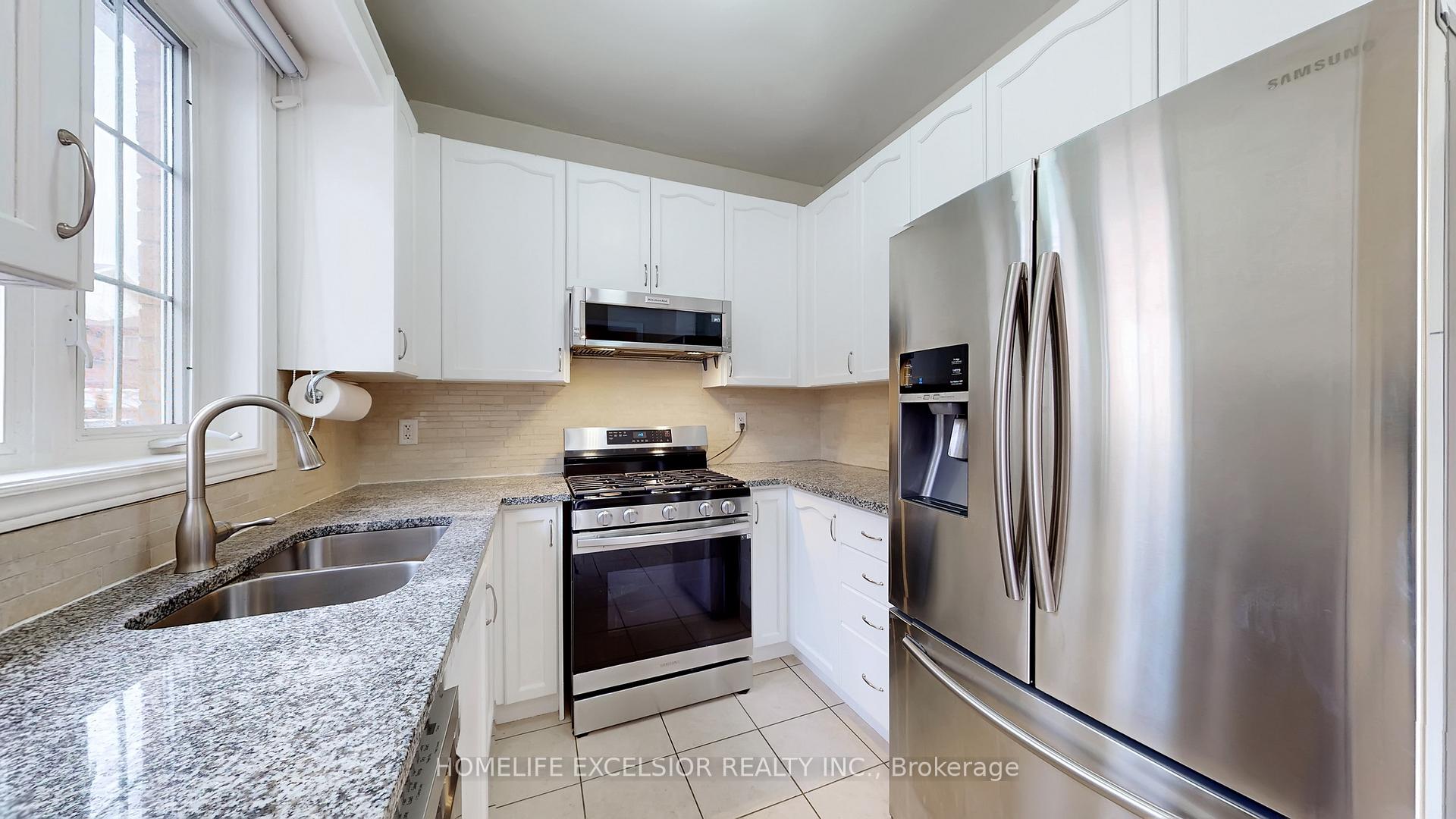 Photo 12 of 2 Wellsprings Drive, Brampton, Madoc — HOMEH