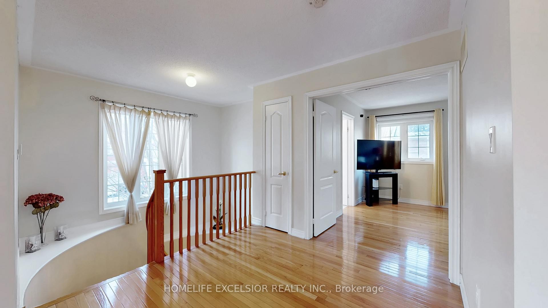 Photo 18 of 2 Wellsprings Drive, Brampton, Madoc — HOMEH