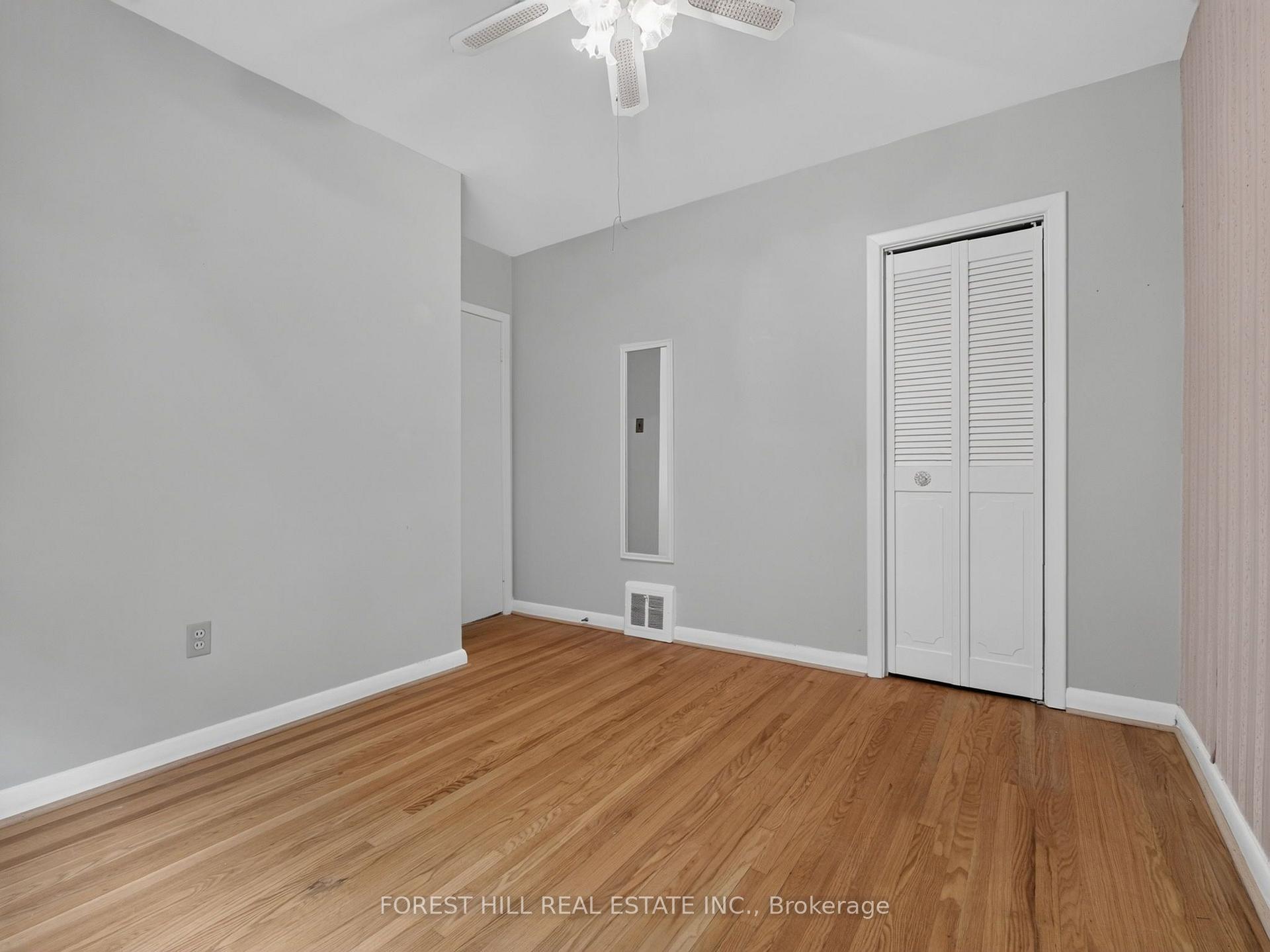 Photo 9 of 98 Marchington Circle, Scarborough, Wexford-Maryvale — HOMEH