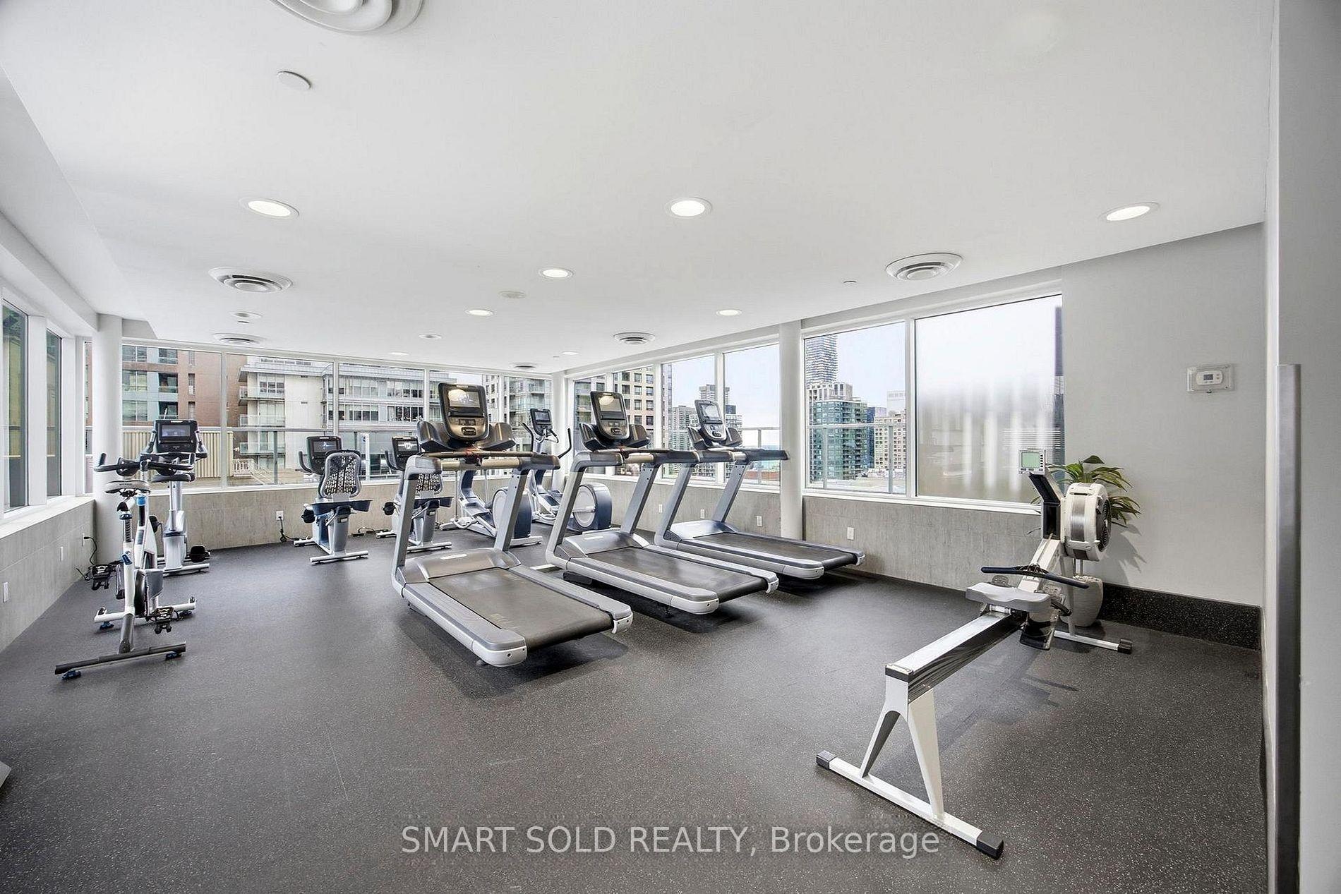Photo 7 of Unit 2912, 1 King Street W, Toronto, Bay Street Corridor — HOMEH
