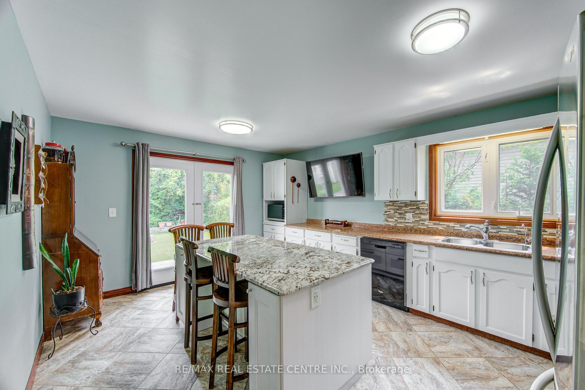 Photo 17 of 95 Allen Street, Tillsonburg — HOMEH