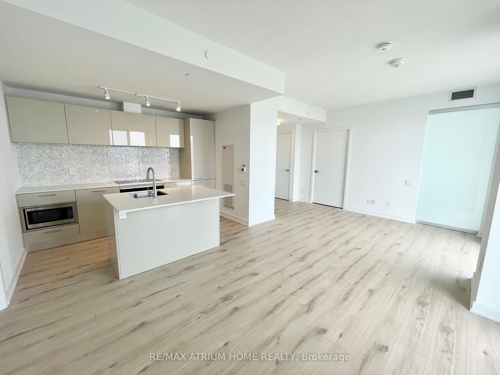 Photo 10 of Unit 4303, 3 Gloucester Street, Toronto, Church-Yonge Corridor — HOMEH