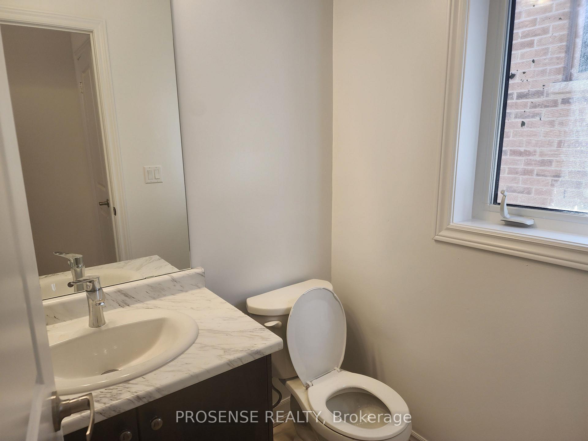Photo 6 of 435 Van Dusen Avenue, Southgate — HOMEH