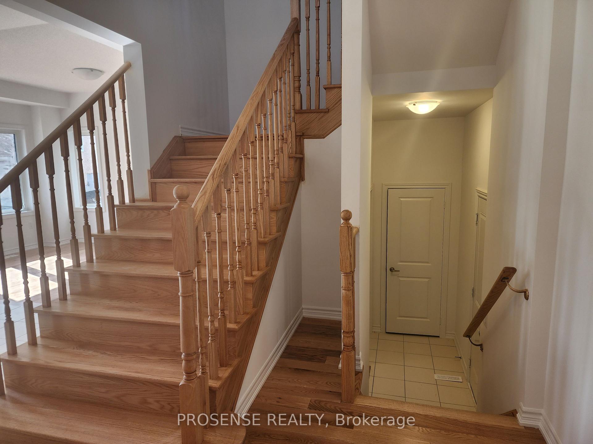 Photo 12 of 435 Van Dusen Avenue, Southgate — HOMEH