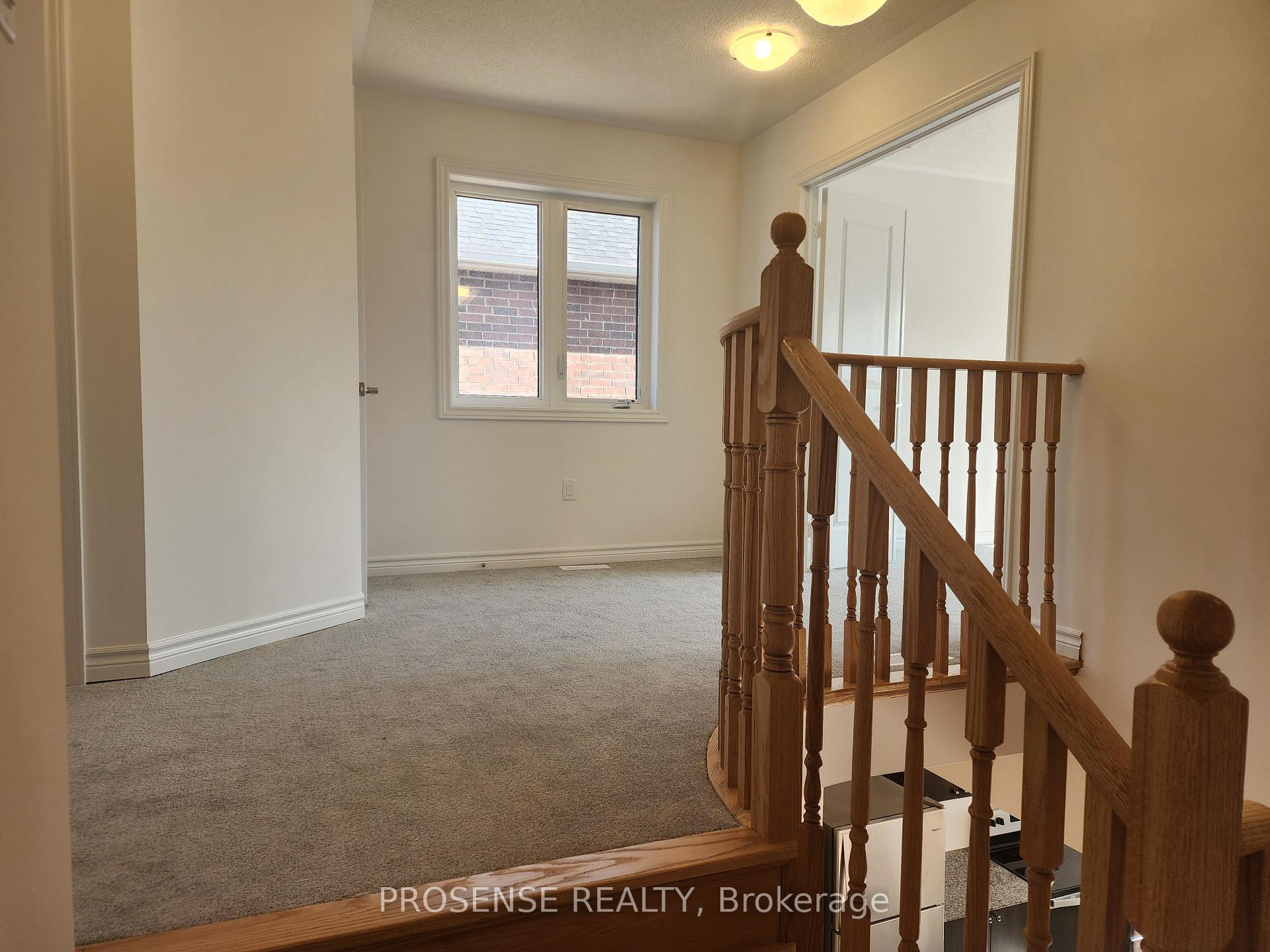 Photo 17 of 435 Van Dusen Avenue, Southgate — HOMEH