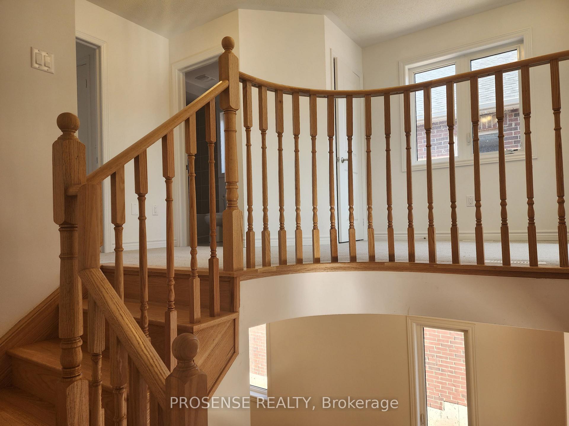 Photo 18 of 435 Van Dusen Avenue, Southgate — HOMEH