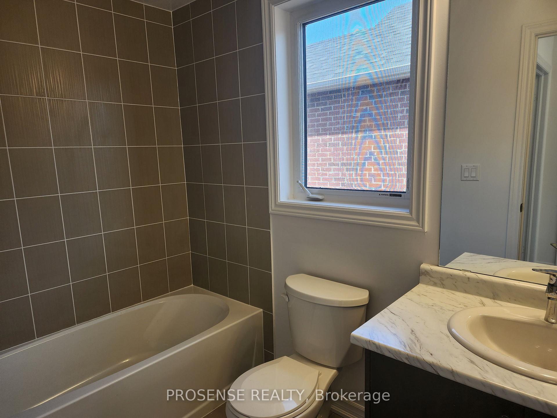 Photo 22 of 435 Van Dusen Avenue, Southgate — HOMEH