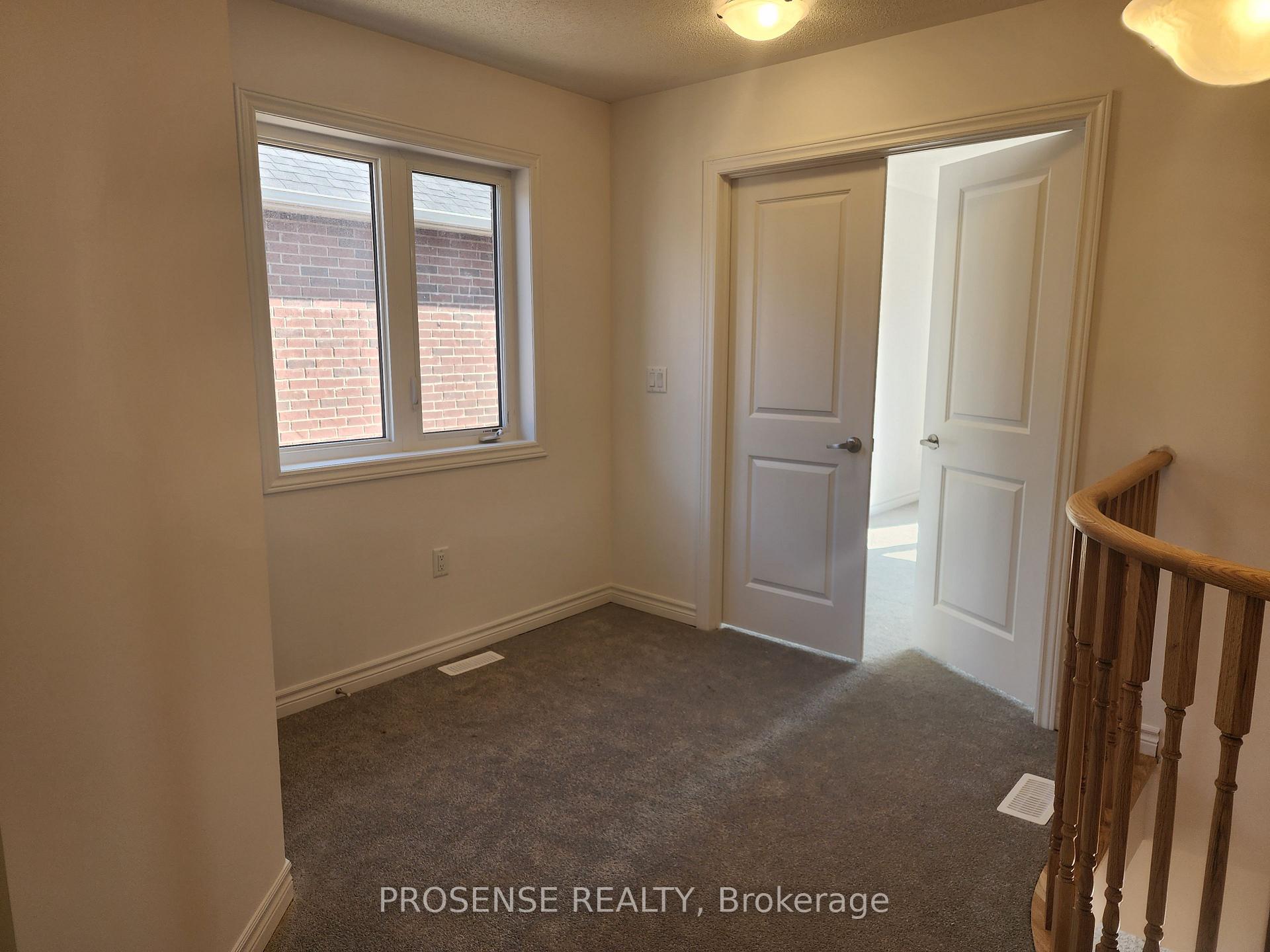 Photo 33 of 435 Van Dusen Avenue, Southgate — HOMEH
