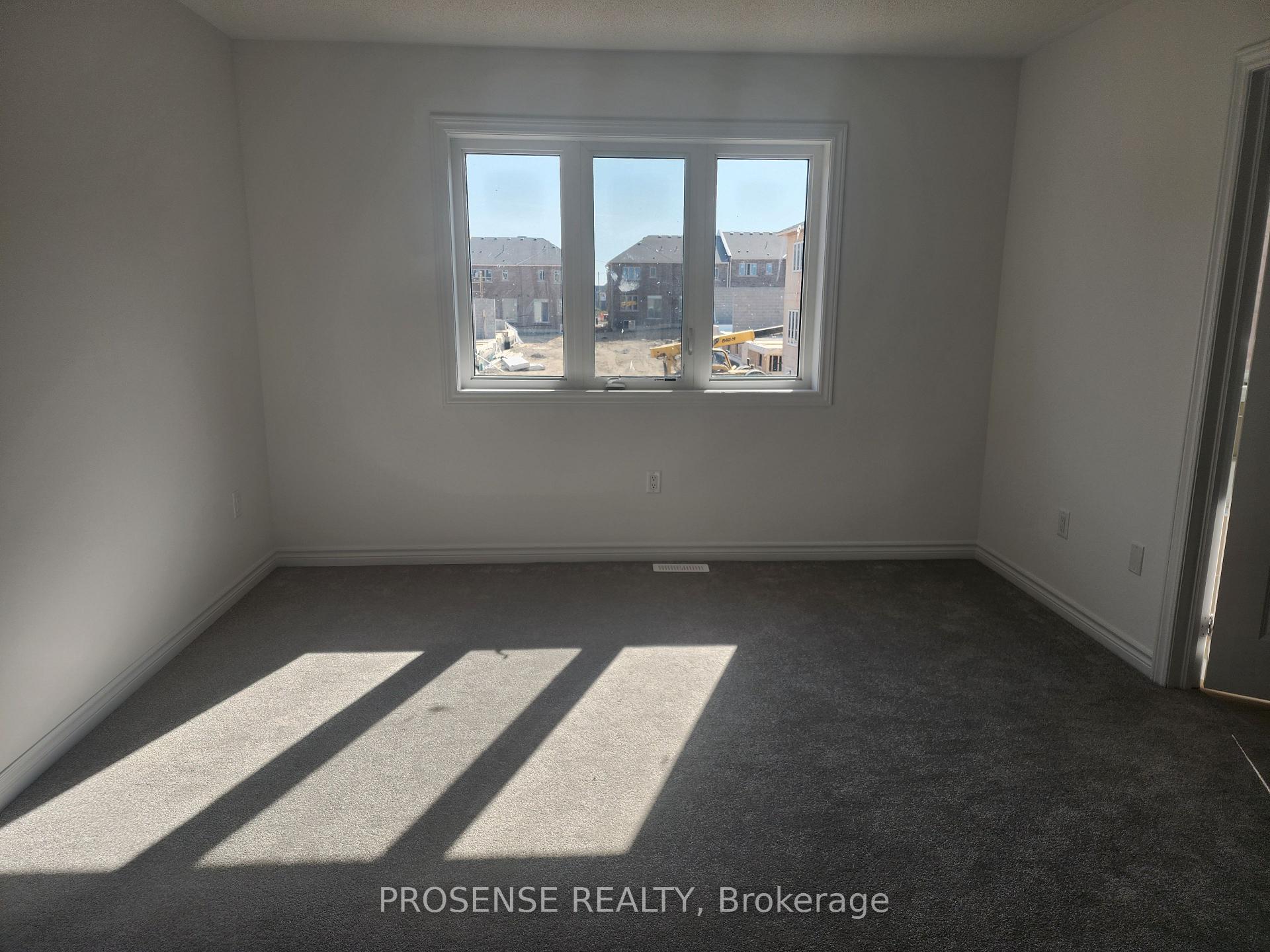 Photo 35 of 435 Van Dusen Avenue, Southgate — HOMEH