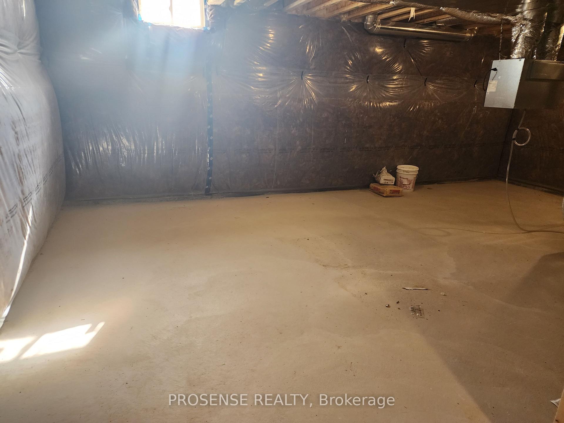 Photo 39 of 435 Van Dusen Avenue, Southgate — HOMEH