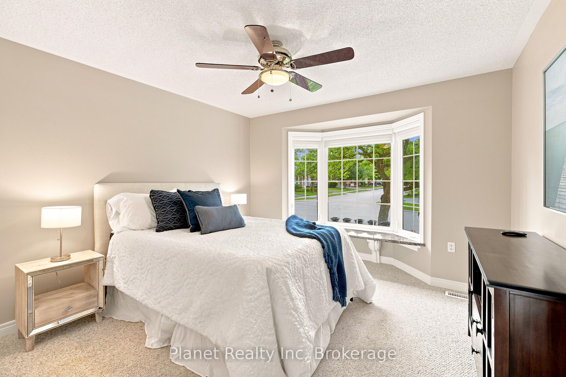 Photo 16 of 60 Basswood Drive, Guelph, Village By The Arboretum — HOMEH