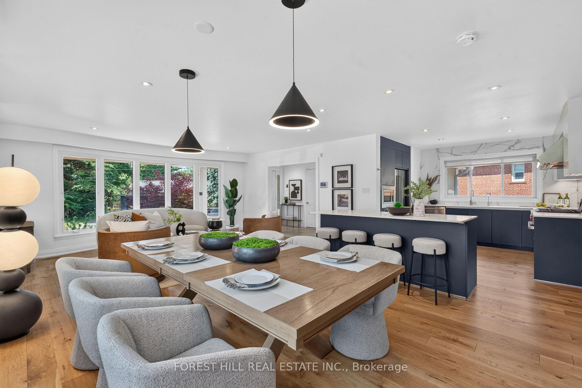 Photo 11 of 1 Heathview Avenue, North York, Bayview Village — HOMEH