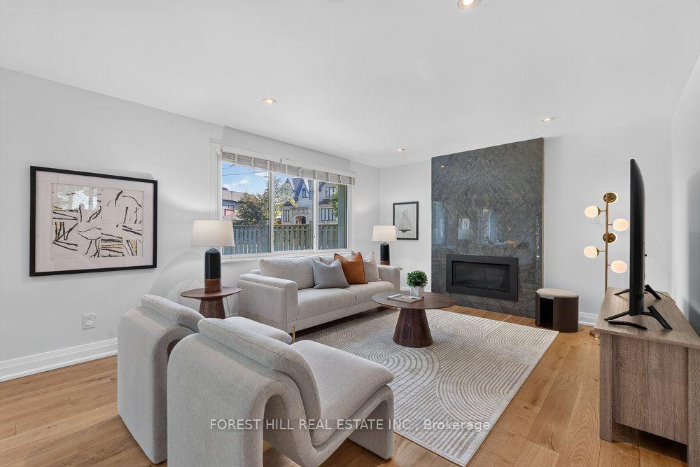 Photo 18 of 1 Heathview Avenue, North York, Bayview Village — HOMEH