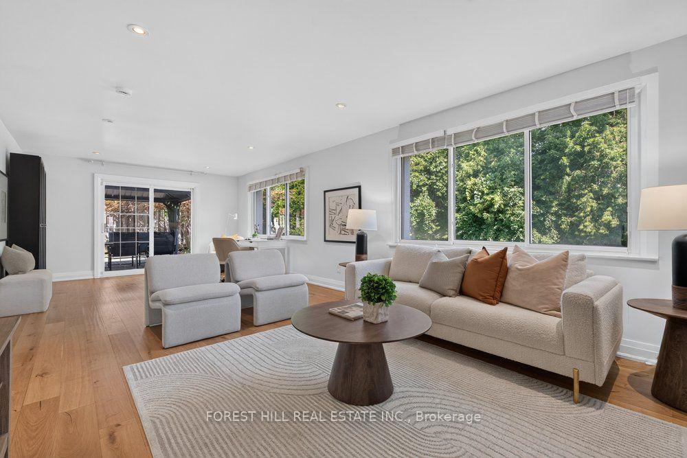 Photo 21 of 1 Heathview Avenue, North York, Bayview Village — HOMEH