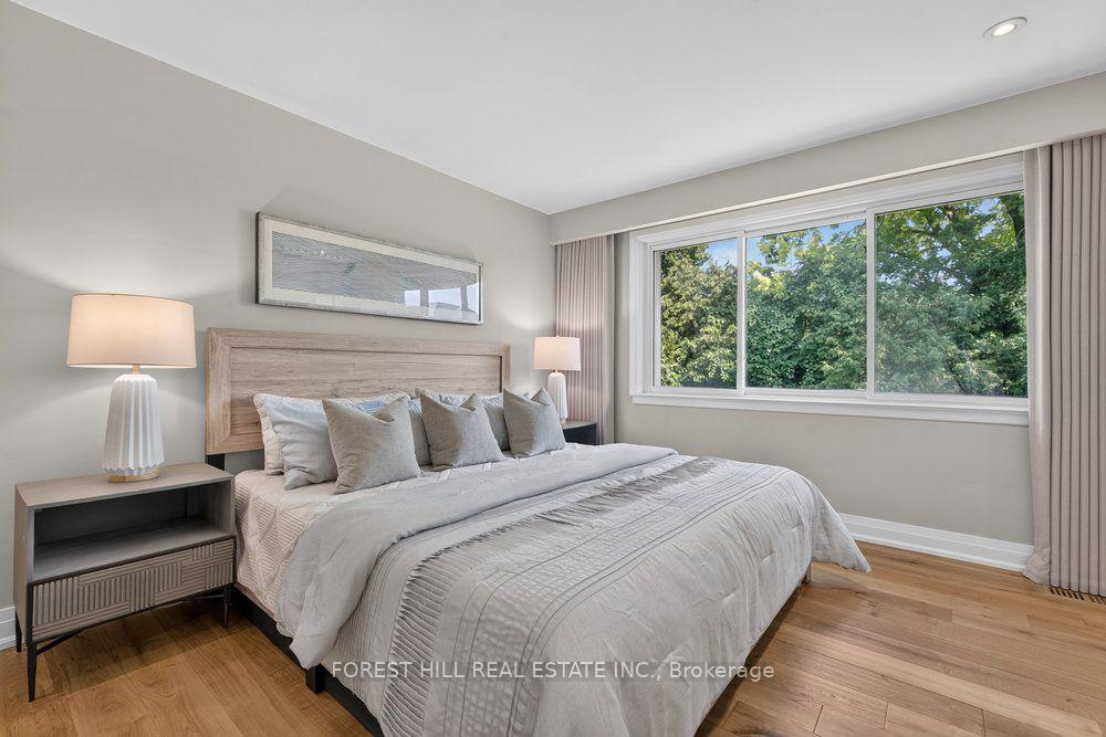 Photo 31 of 1 Heathview Avenue, North York, Bayview Village — HOMEH