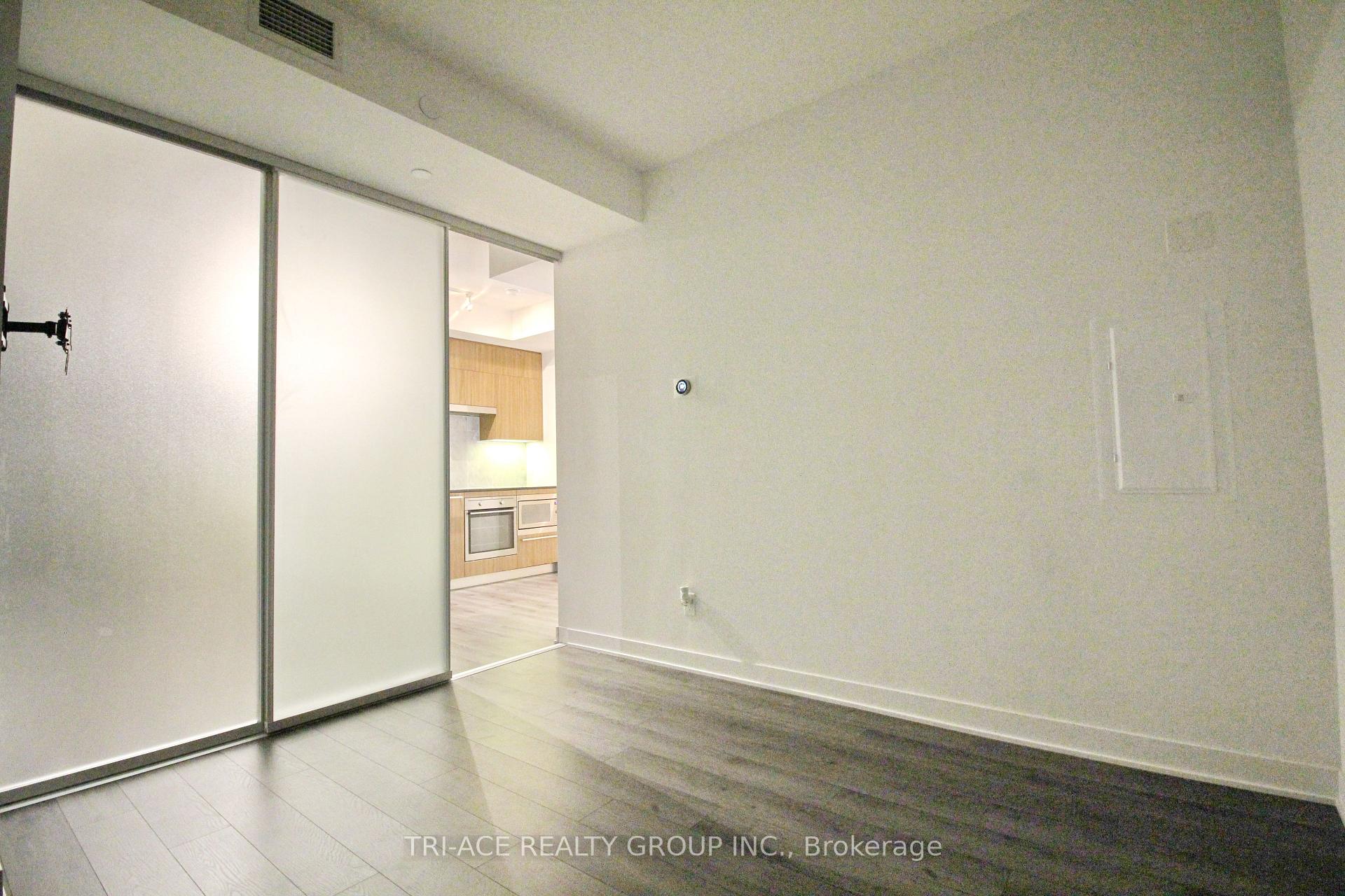 Photo 17 of Unit 502, 90 Queens Wharf Road, Toronto, Waterfront Communities — HOMEH