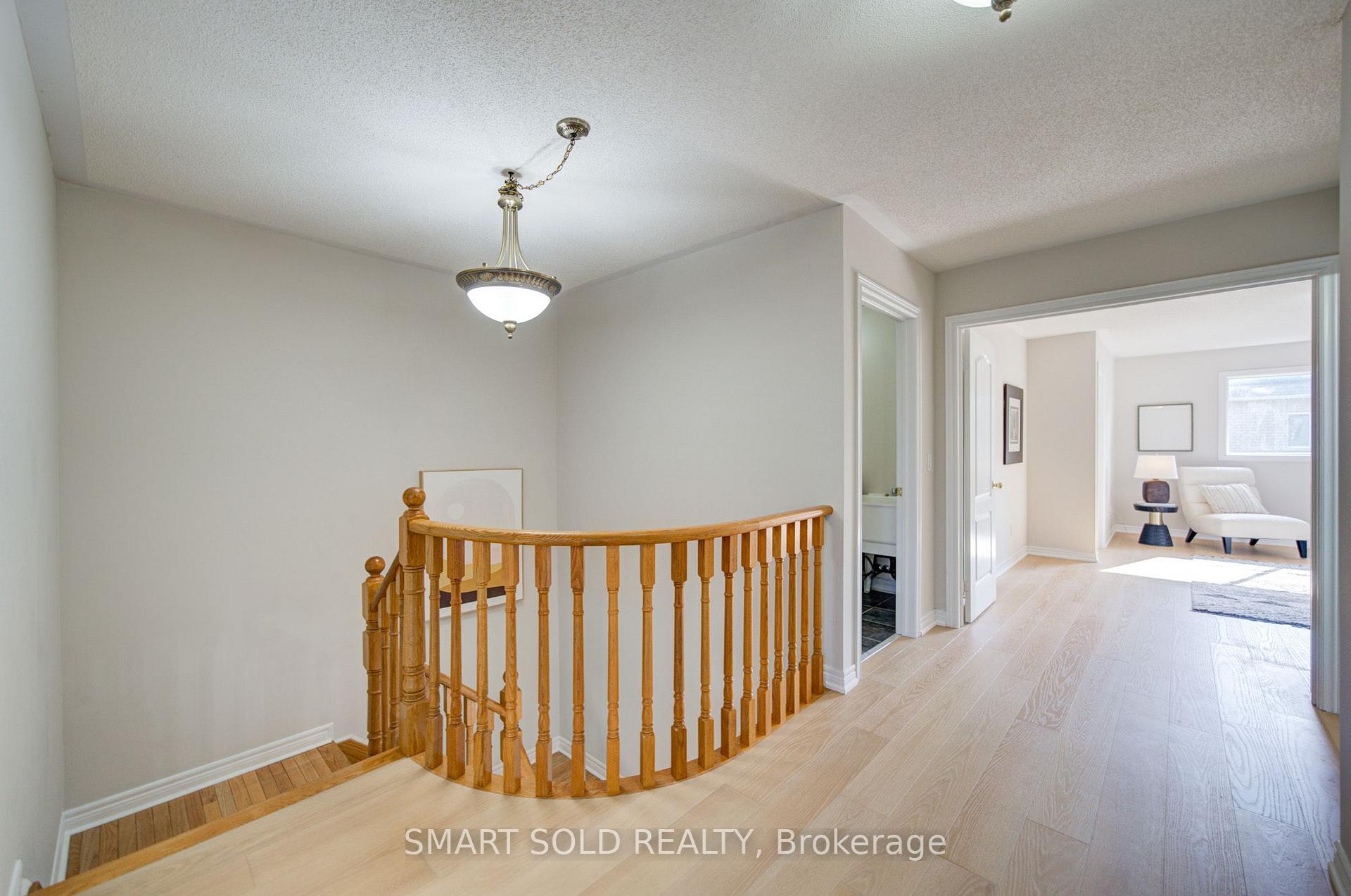 Photo 23 of 9 Pegasus Drive, Richmond Hill, Oak Ridges — HOMEH