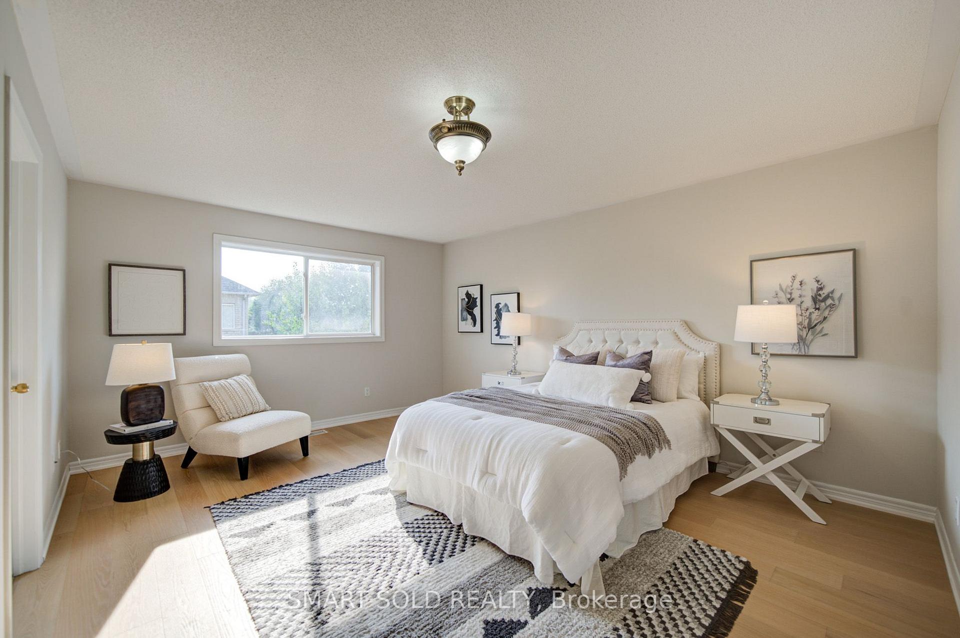 Photo 25 of 9 Pegasus Drive, Richmond Hill, Oak Ridges — HOMEH