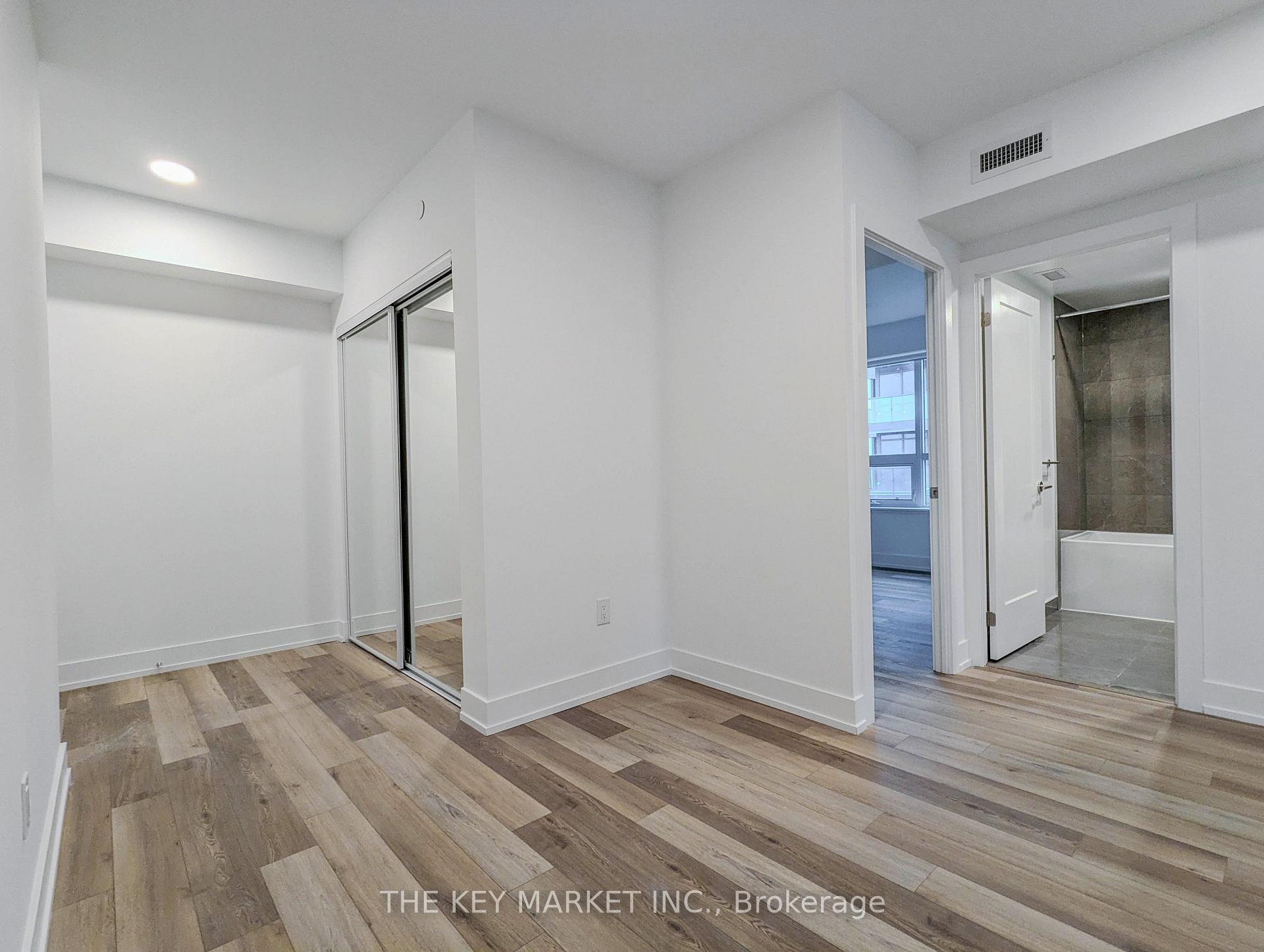 Photo 11 of Unit 723, 9 Clegg Road, Markham, Unionville — HOMEH