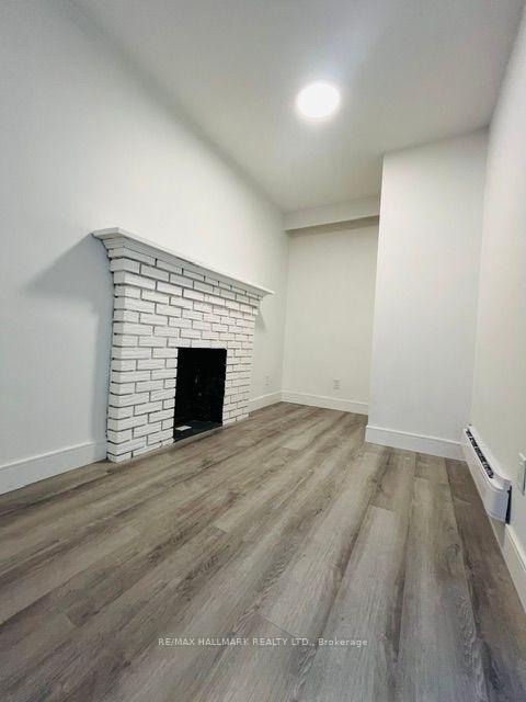 Photo 5 of Unit 2, 2961 Lakeshore Boulevard W, Etobicoke, New Toronto — HOMEH