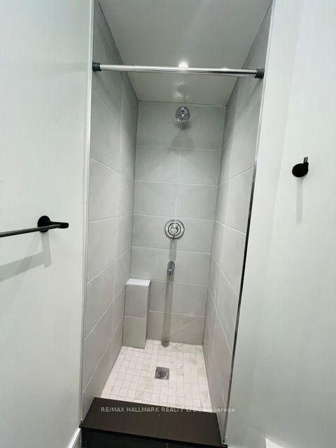 Photo 8 of Unit 2, 2961 Lakeshore Boulevard W, Etobicoke, New Toronto — HOMEH