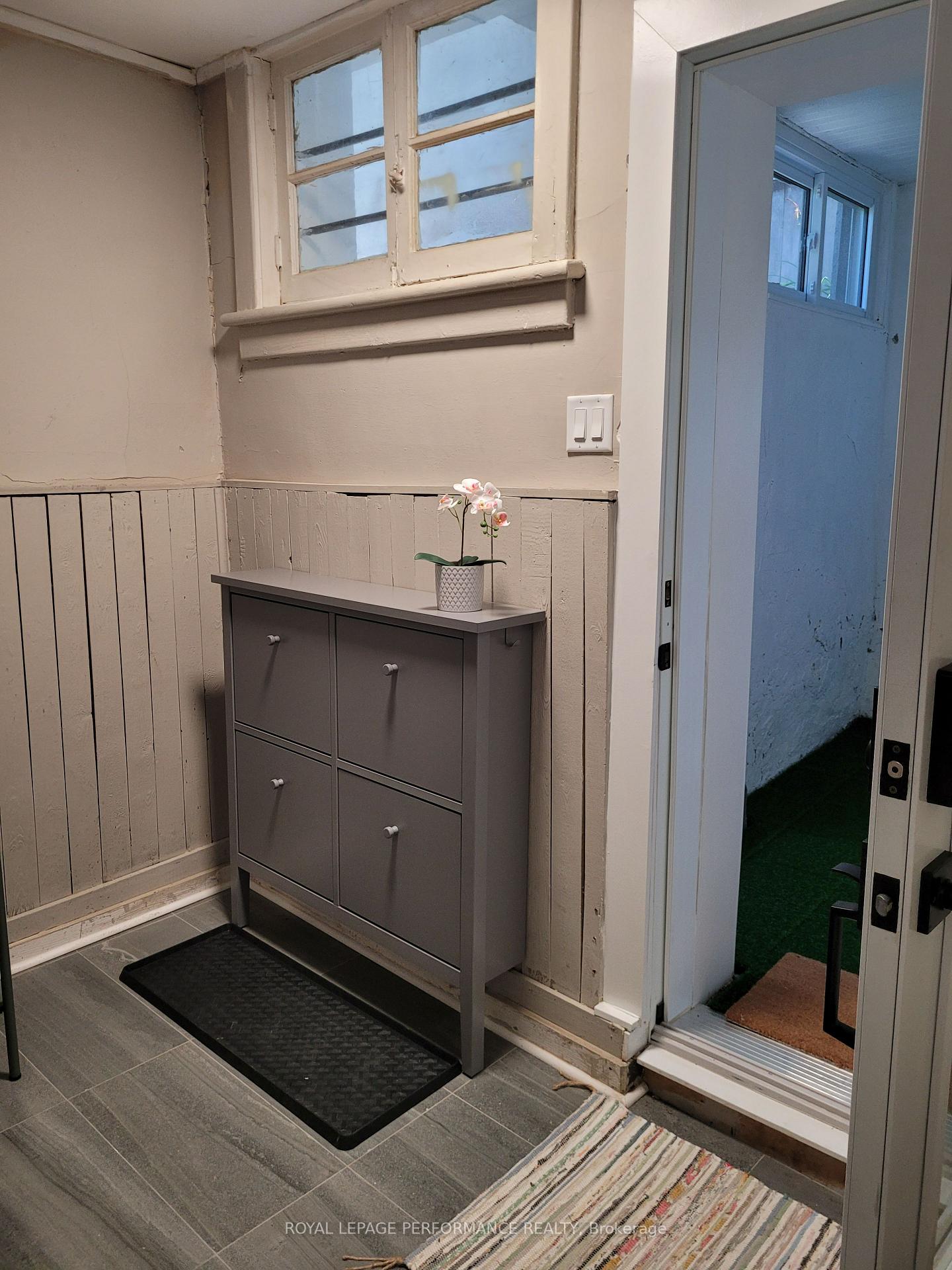 Photo 6 of 721 B Cooper Street, Ottawa, Ottawa Centre — HOMEH