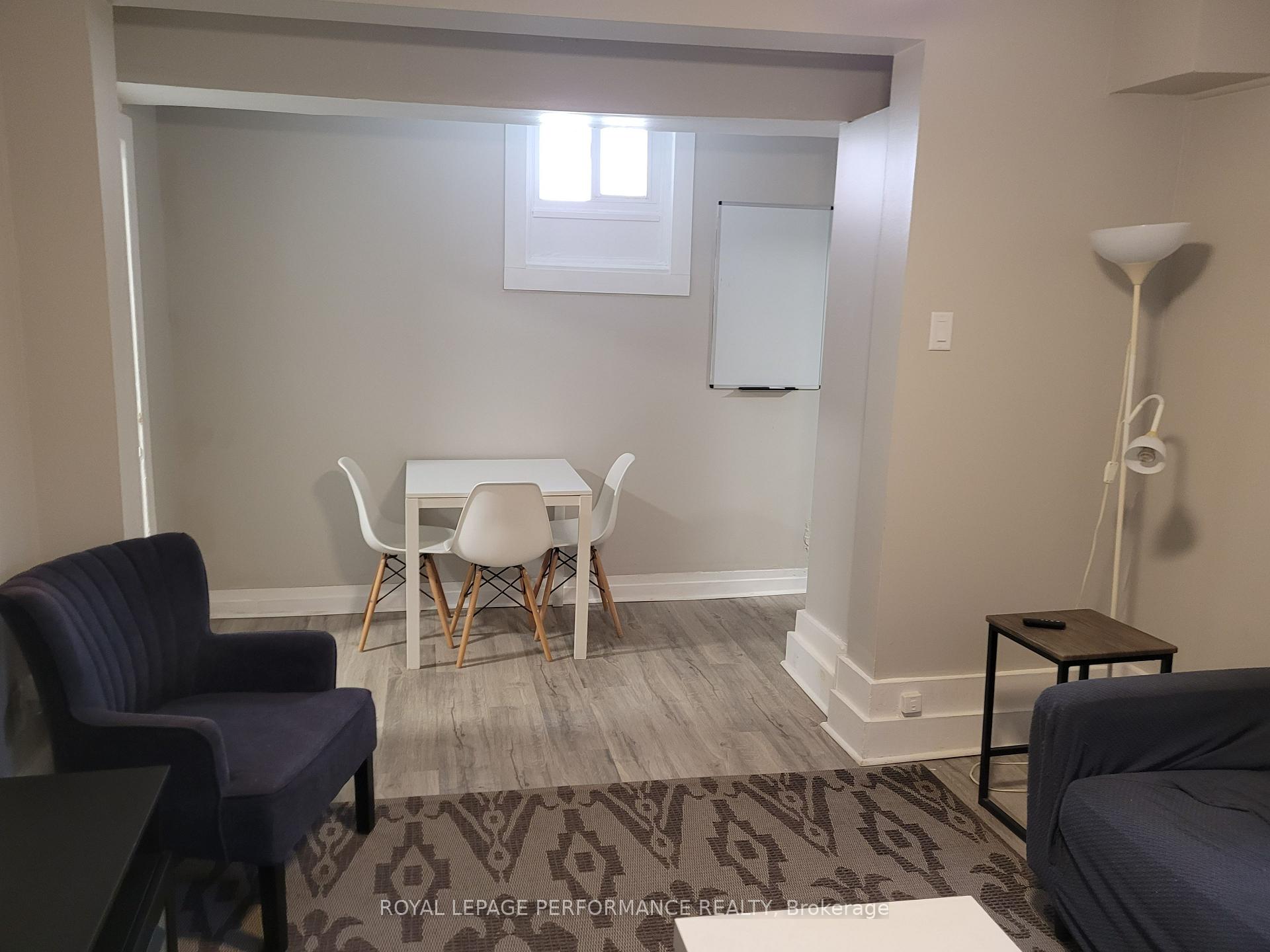 Photo 10 of 721 B Cooper Street, Ottawa, Ottawa Centre — HOMEH