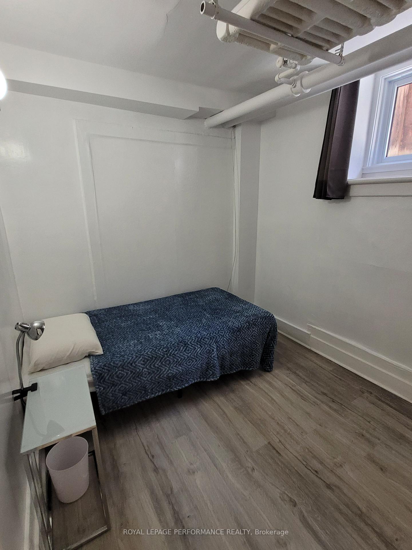 Photo 16 of 721 B Cooper Street, Ottawa, Ottawa Centre — HOMEH