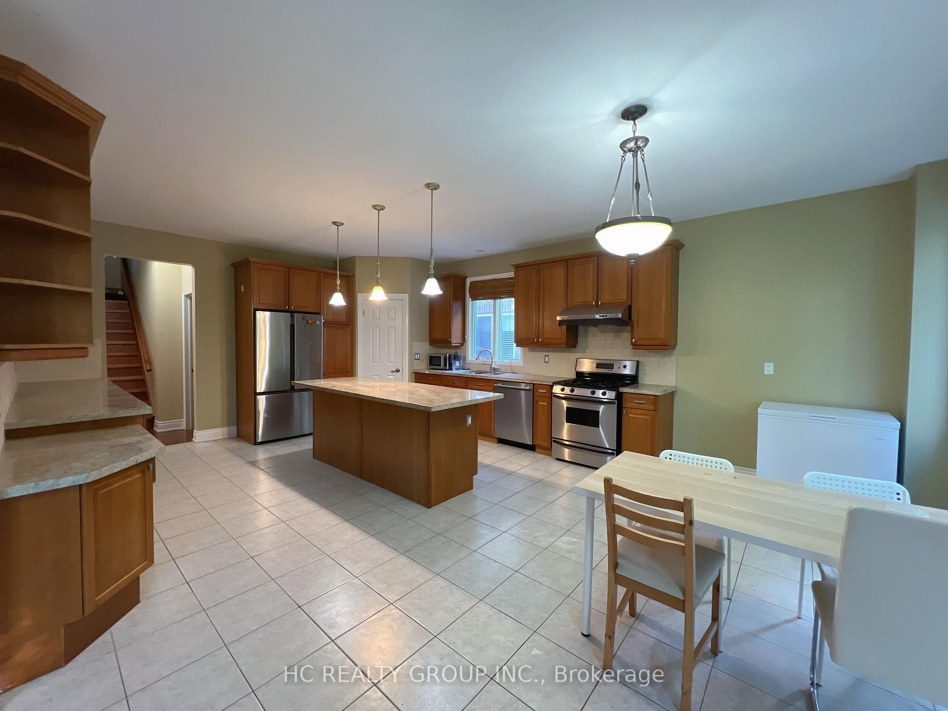 Photo 3 of 73 Burndenford Crescent, Markham, Markville — HOMEH