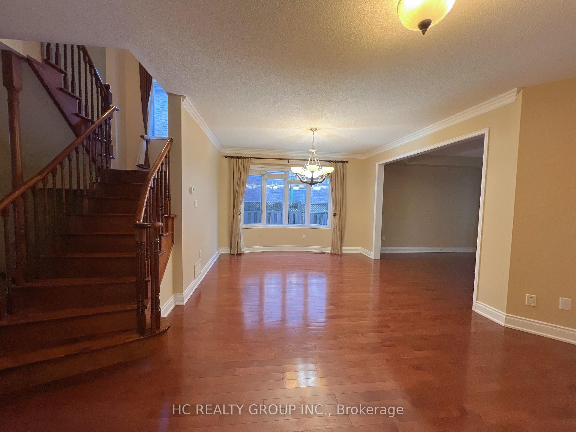 Photo 6 of 73 Burndenford Crescent, Markham, Markville — HOMEH
