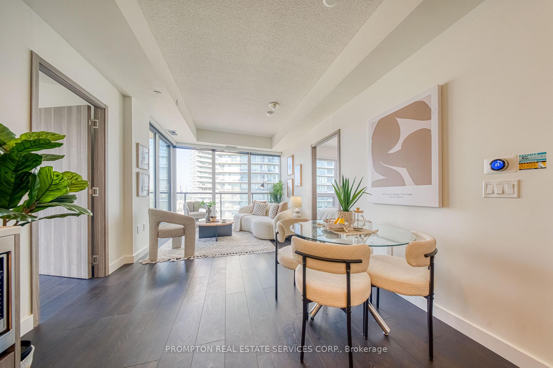 Photo 15 of Unit 2012, 95 Mcmahon Drive, North York, Bayview Village — HOMEH