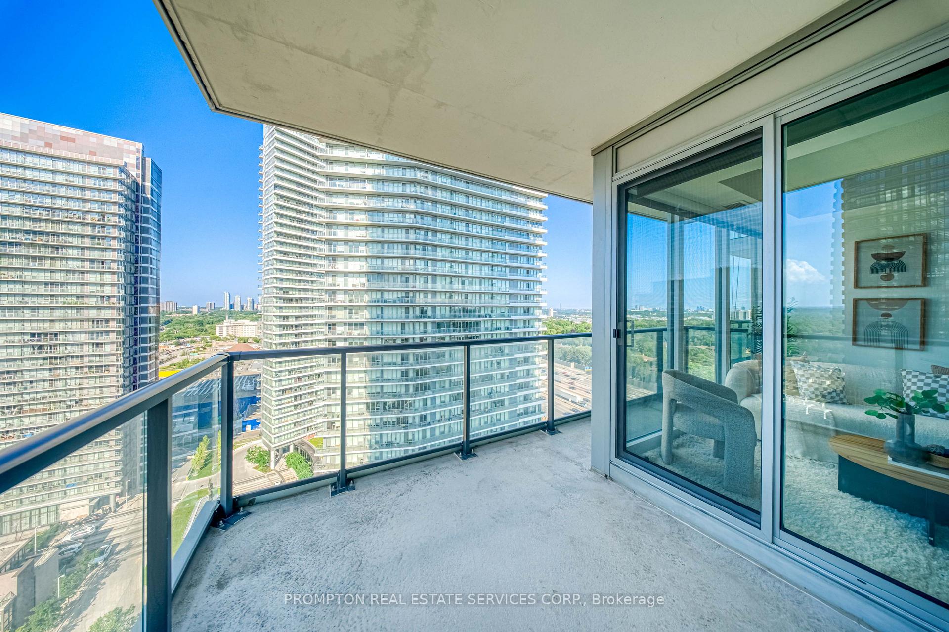 Photo 23 of Unit 2012, 95 Mcmahon Drive, North York, Bayview Village — HOMEH