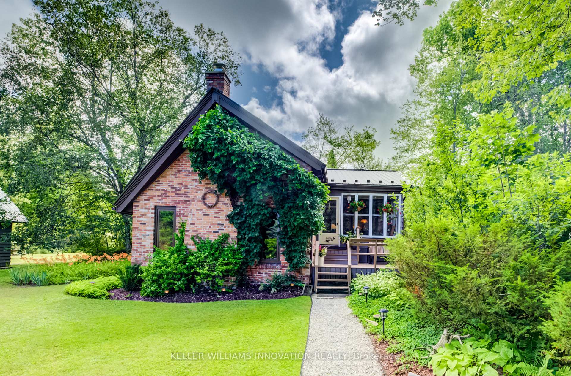 Photo 3 of 294 Huron Road, Huron-Kinloss — HOMEH