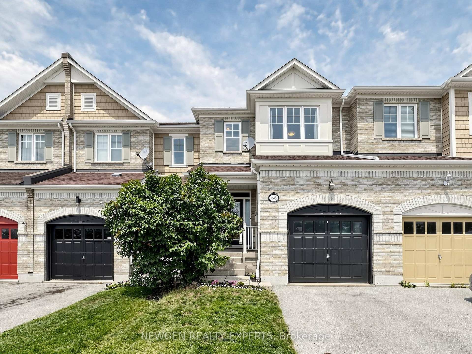 Photo 1 of 53 Silverwood Circle, Ajax, Central East — HOMEH