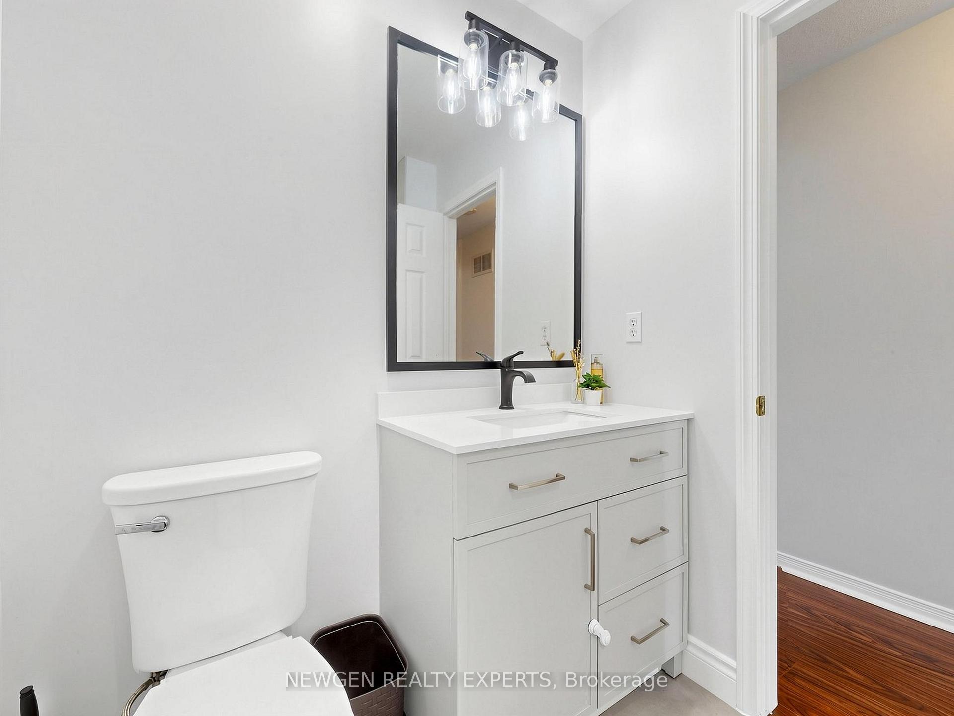 Photo 33 of 53 Silverwood Circle, Ajax, Central East — HOMEH