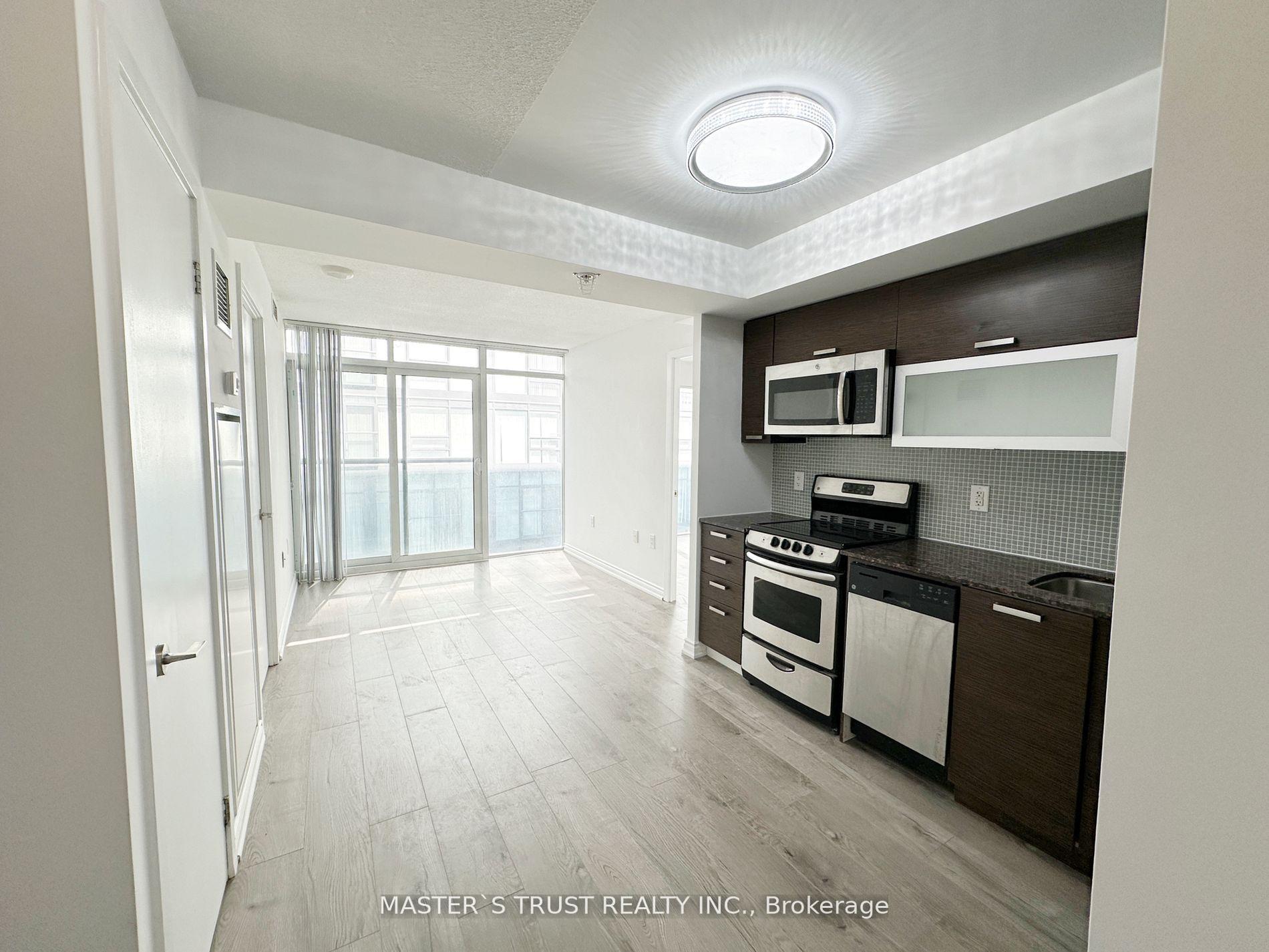 Photo 3 of Unit 1703, 36 Lisgar Street, Toronto, Little Portugal — HOMEH