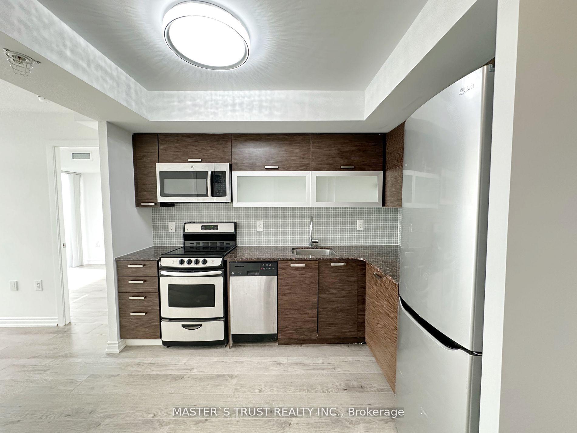 Photo 5 of Unit 1703, 36 Lisgar Street, Toronto, Little Portugal — HOMEH