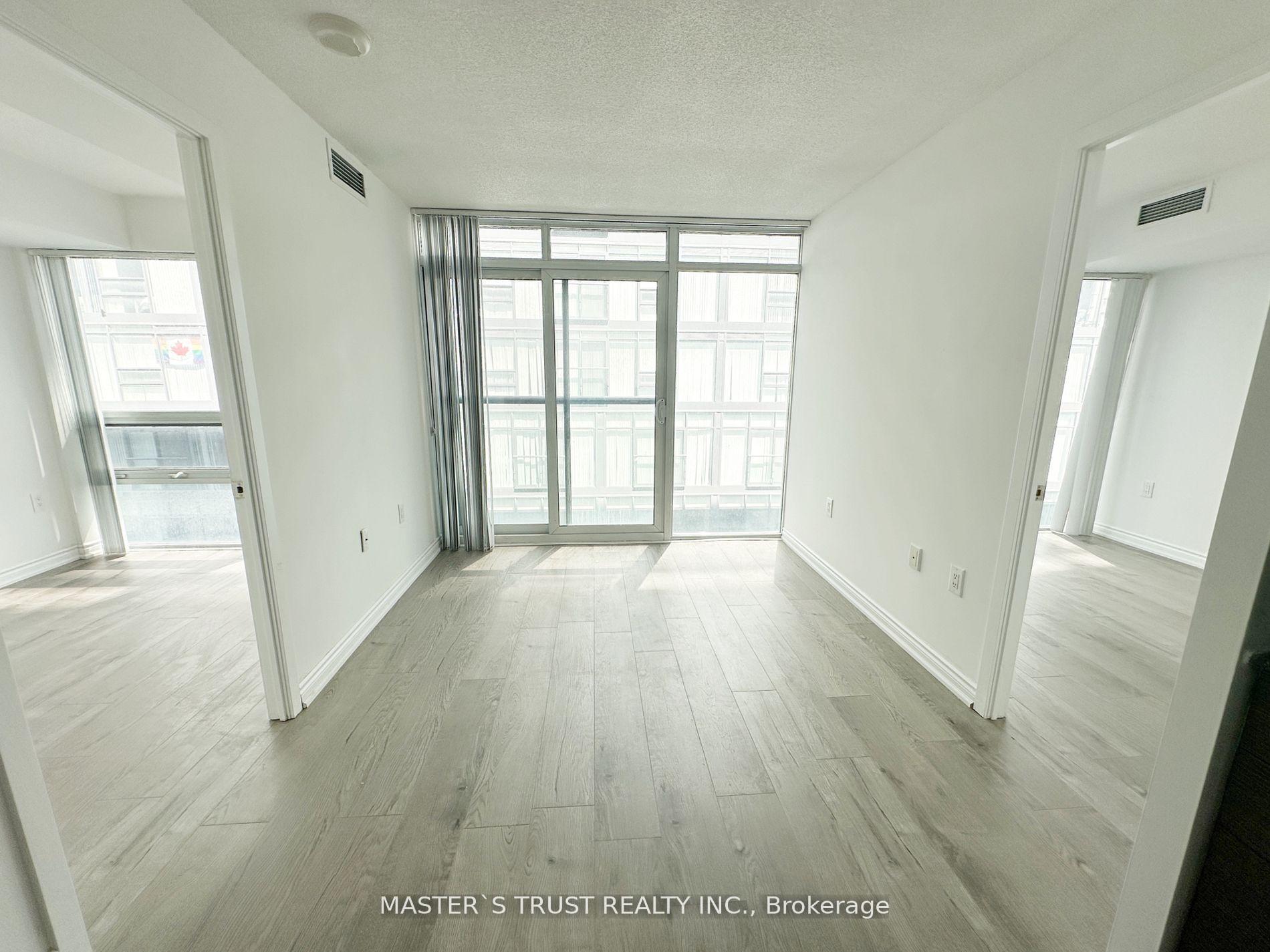 Photo 7 of Unit 1703, 36 Lisgar Street, Toronto, Little Portugal — HOMEH