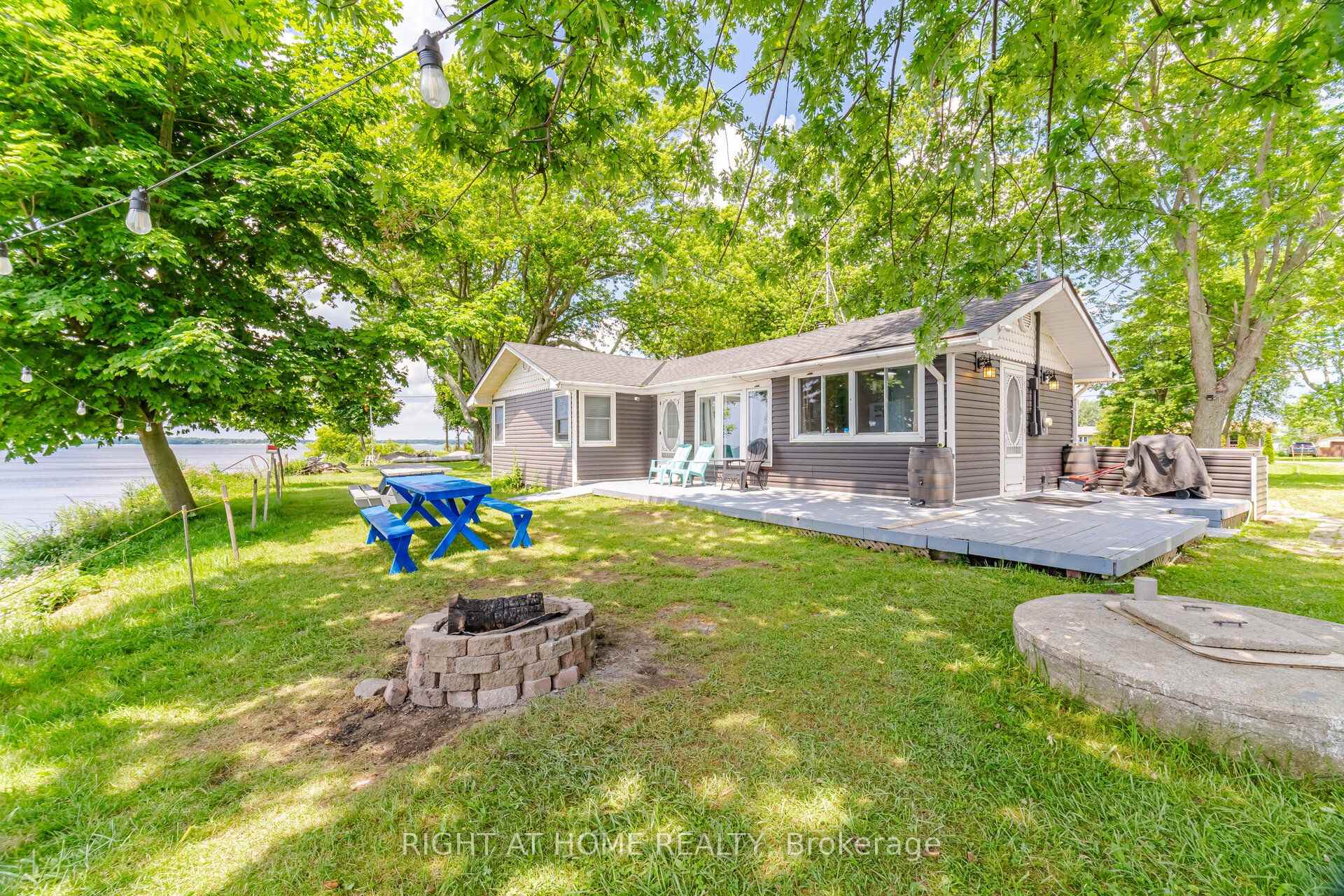 Photo 3 of 33 Derner Line, Haldimand, Dunnville — HOMEH