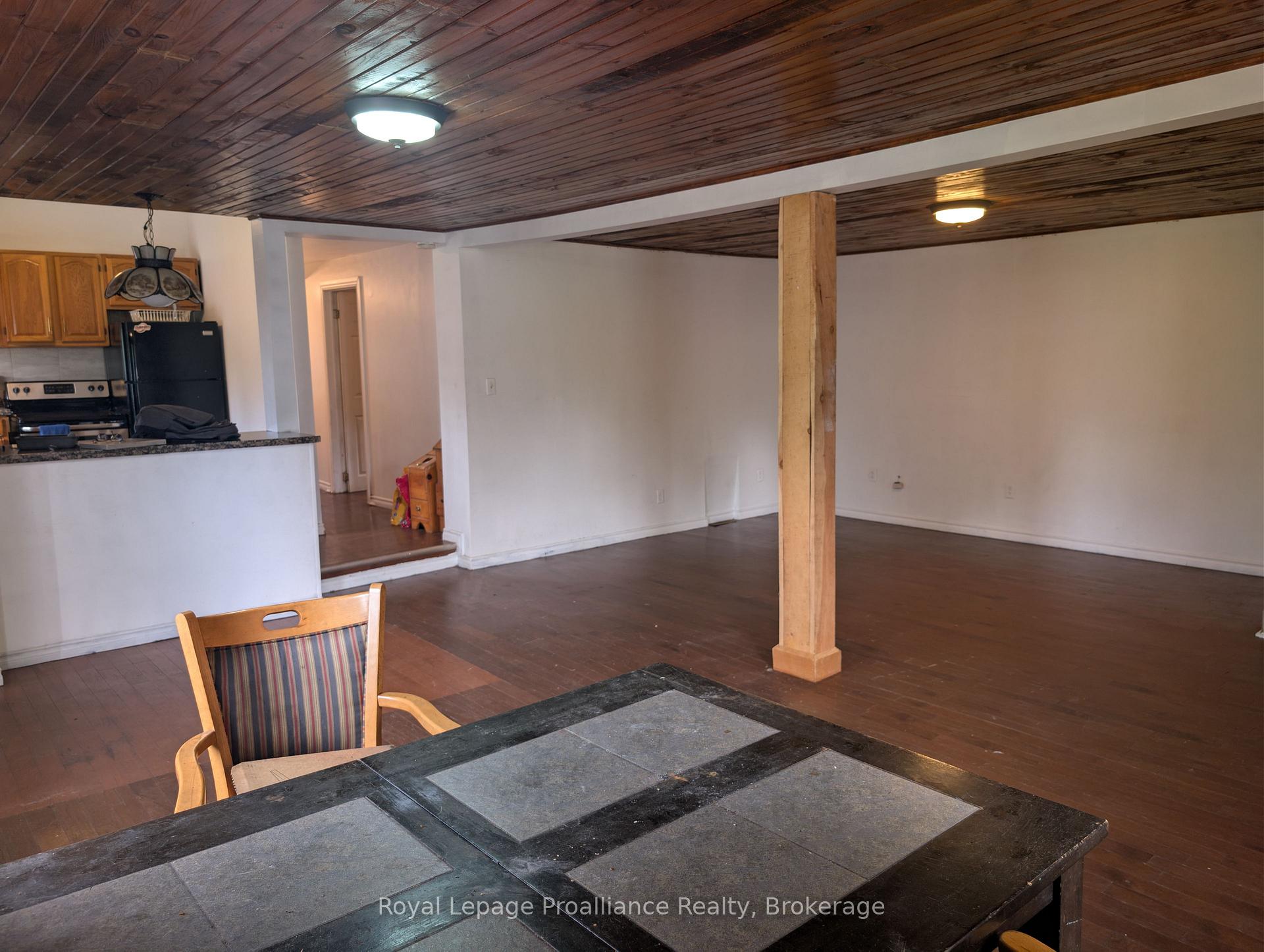 Photo 4 of 4310 Henderson Road, Frontenac, Frontenac North — HOMEH