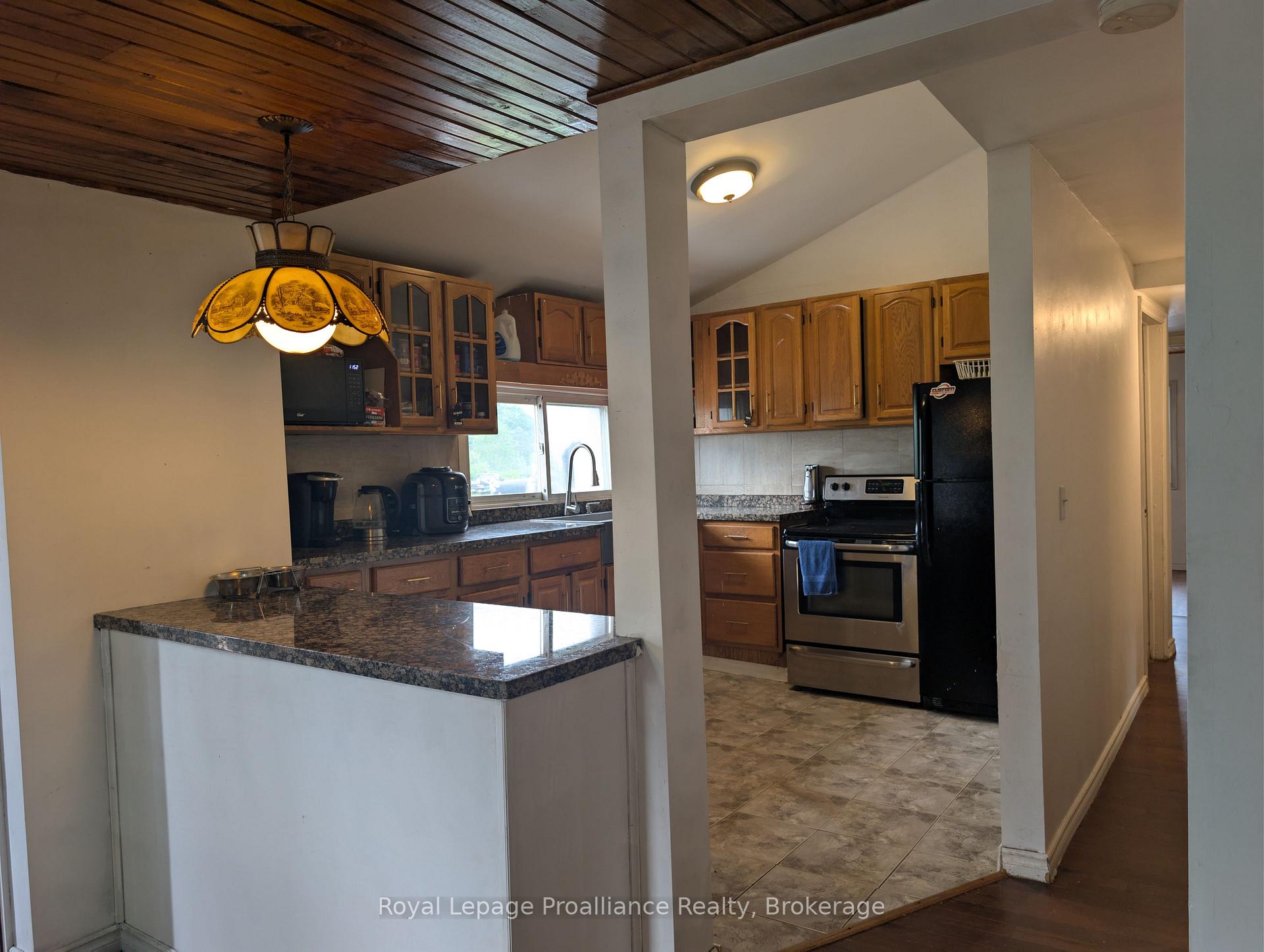 Photo 8 of 4310 Henderson Road, Frontenac, Frontenac North — HOMEH