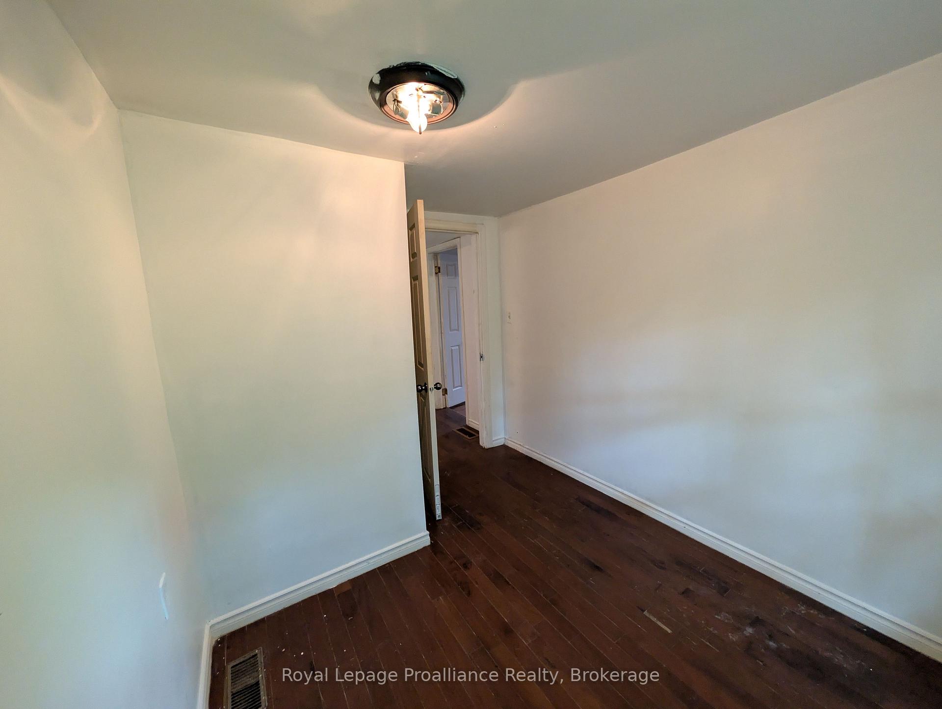 Photo 13 of 4310 Henderson Road, Frontenac, Frontenac North — HOMEH